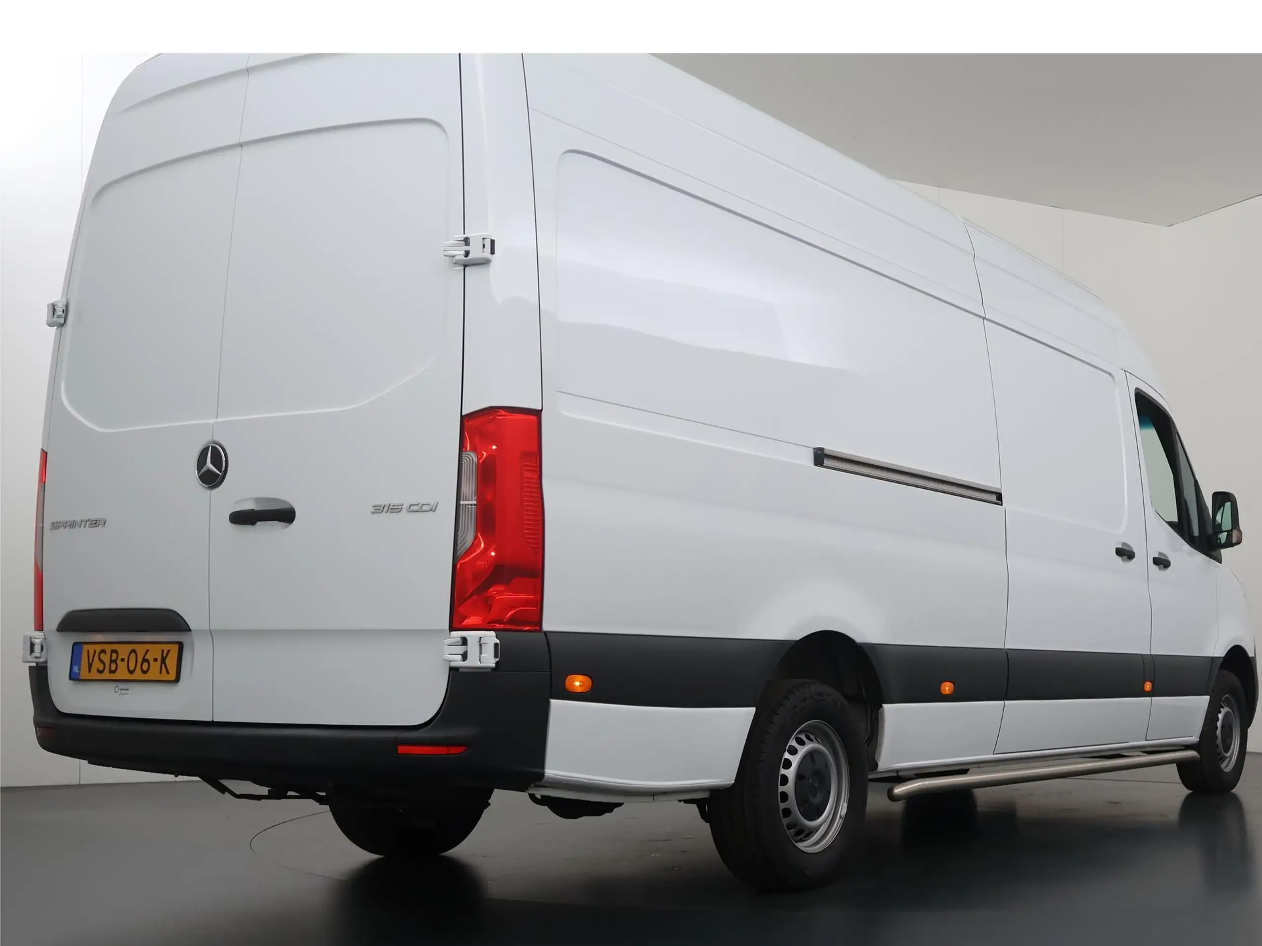 Mercedes-Benz - Sprinter