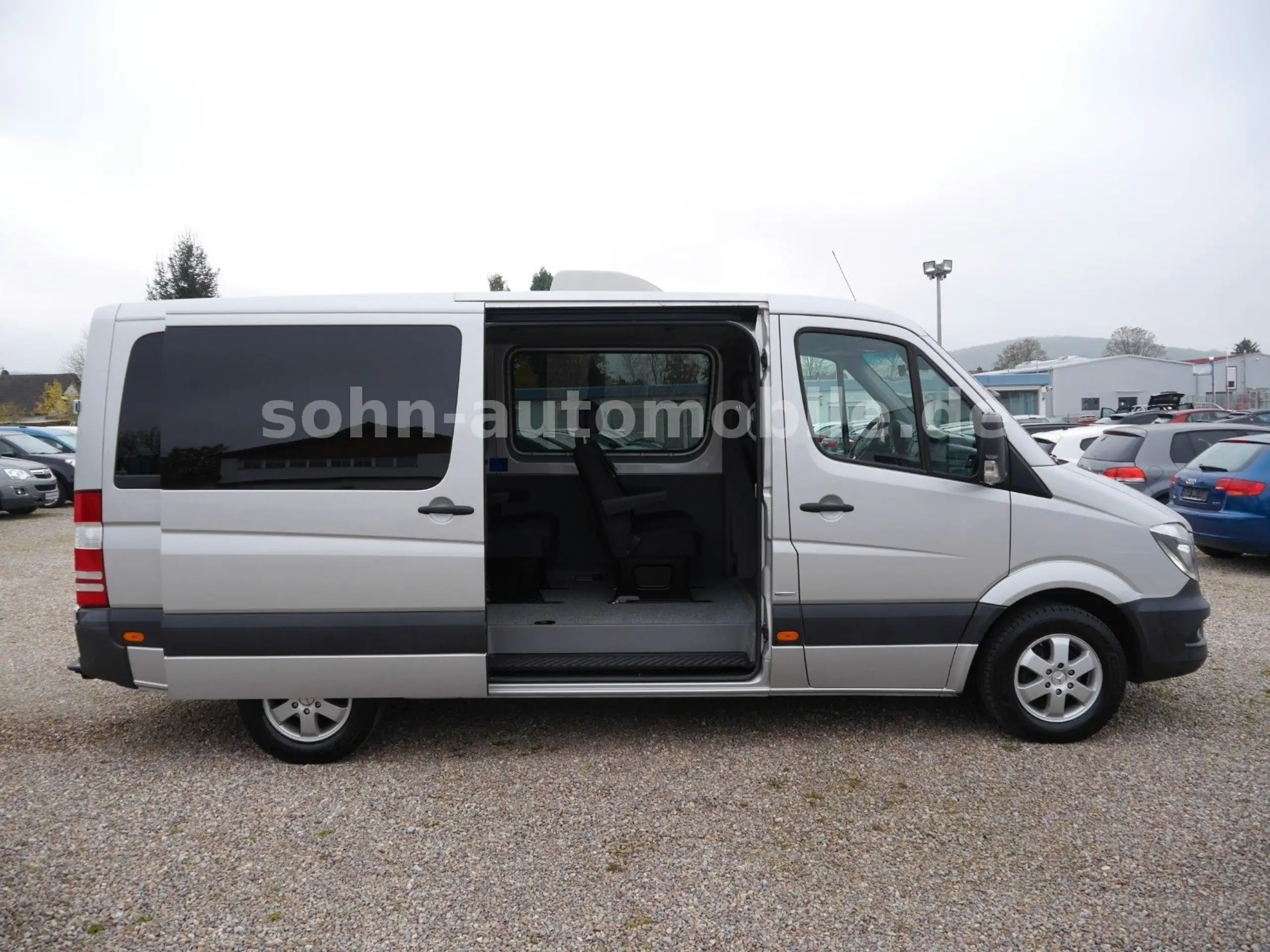 Mercedes-Benz - Sprinter