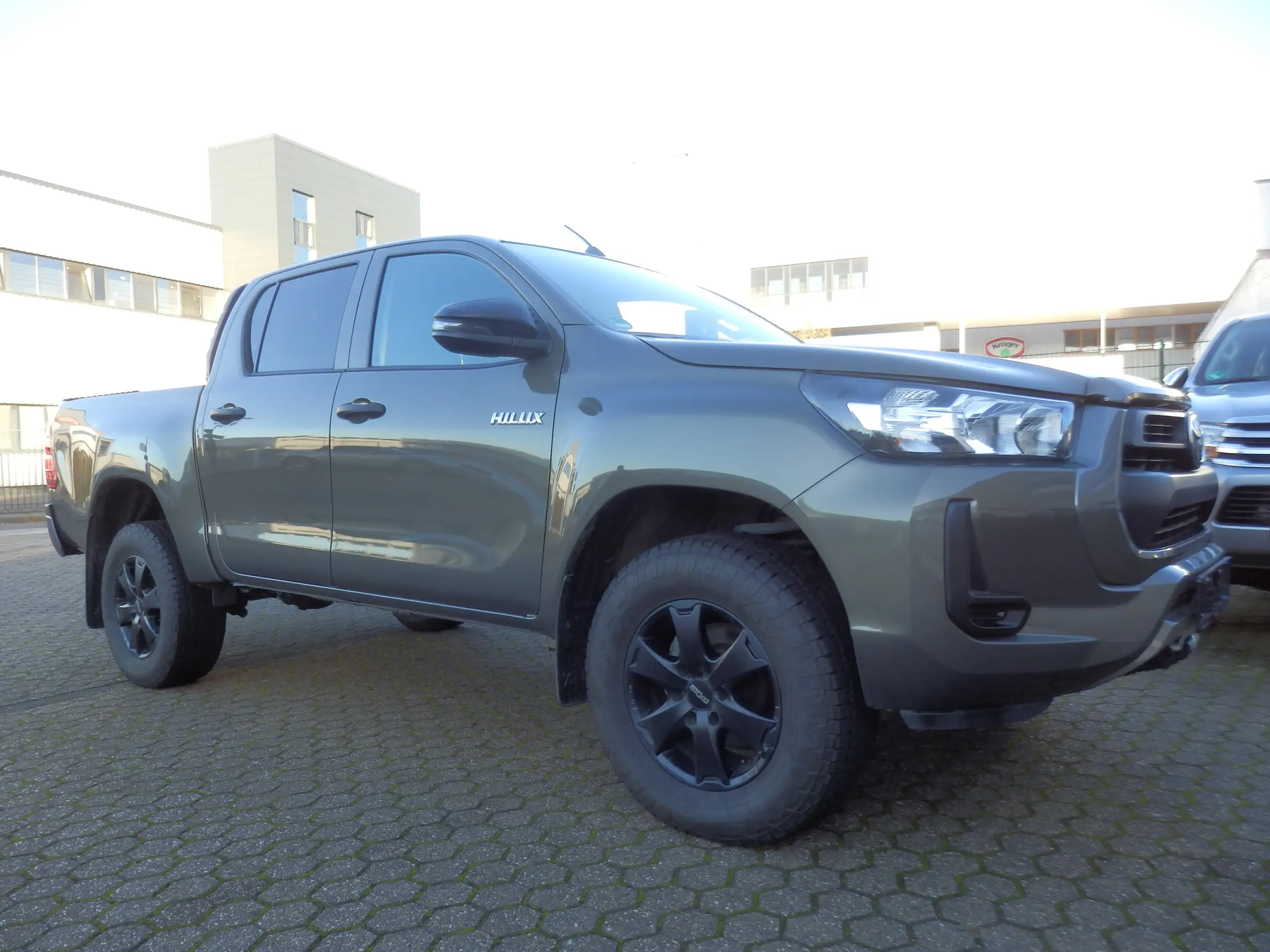 Toyota - Hilux