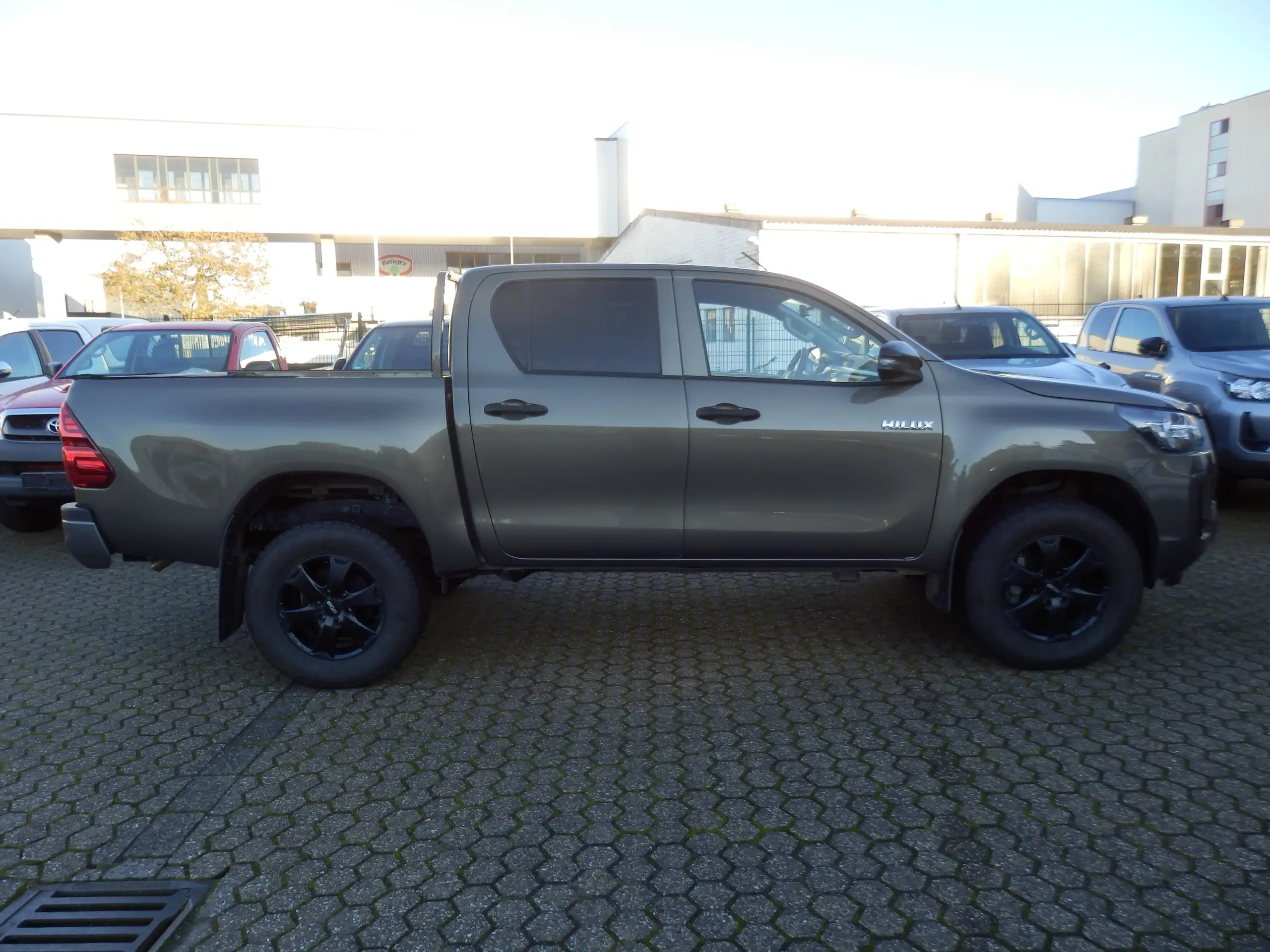 Toyota - Hilux