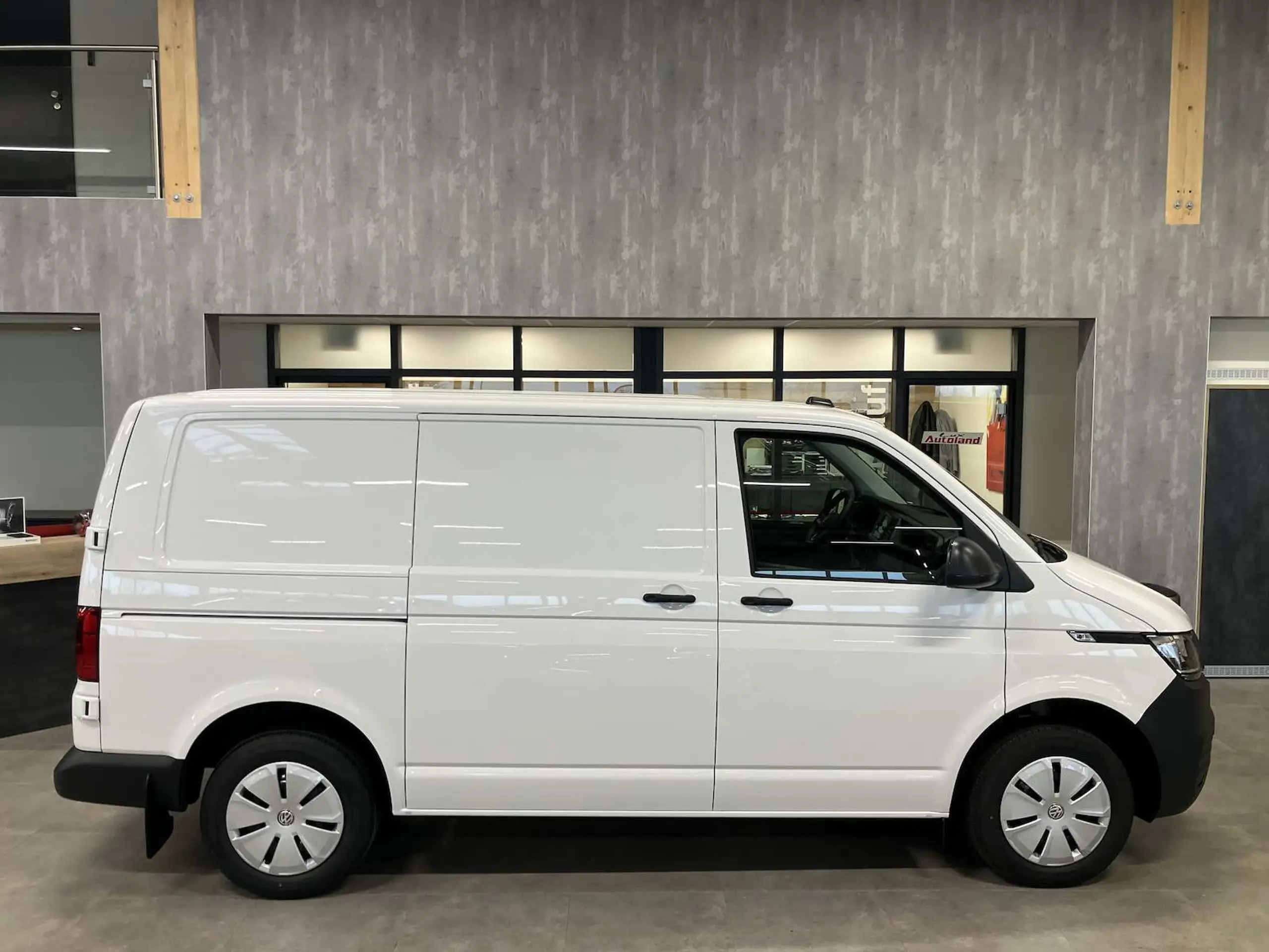 Volkswagen - T6.1 Transporter