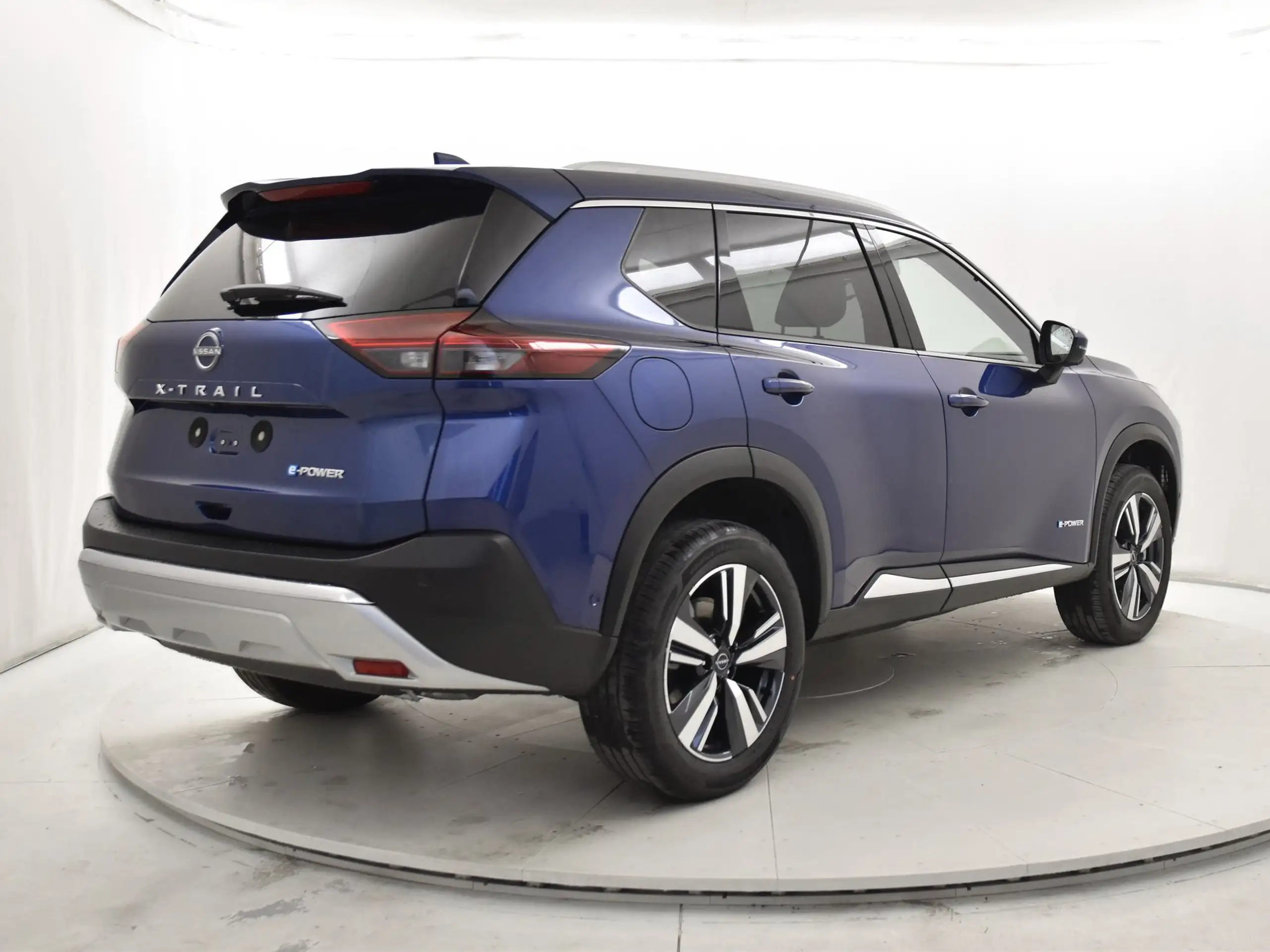 Nissan - X-Trail