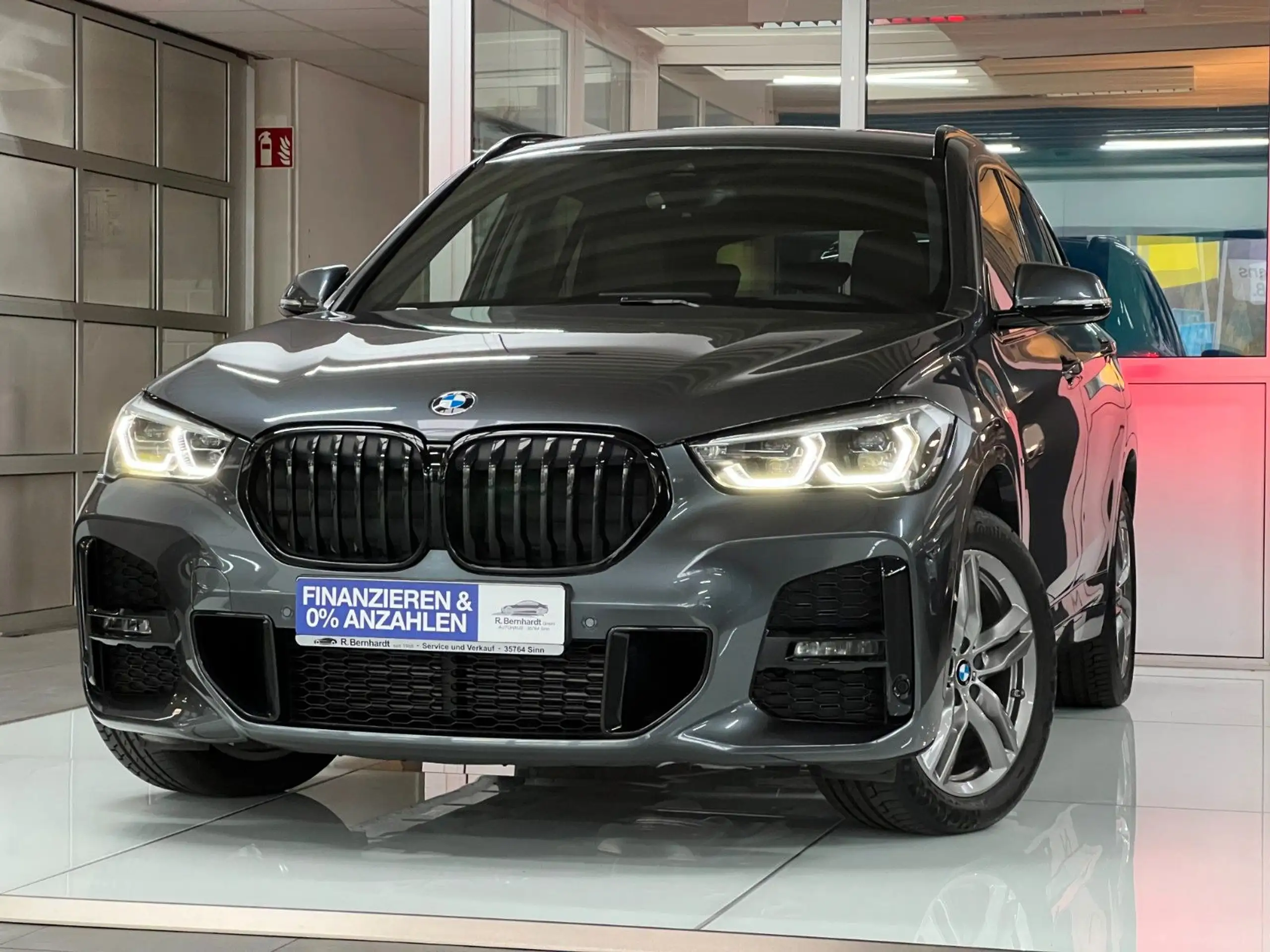 BMW - X1