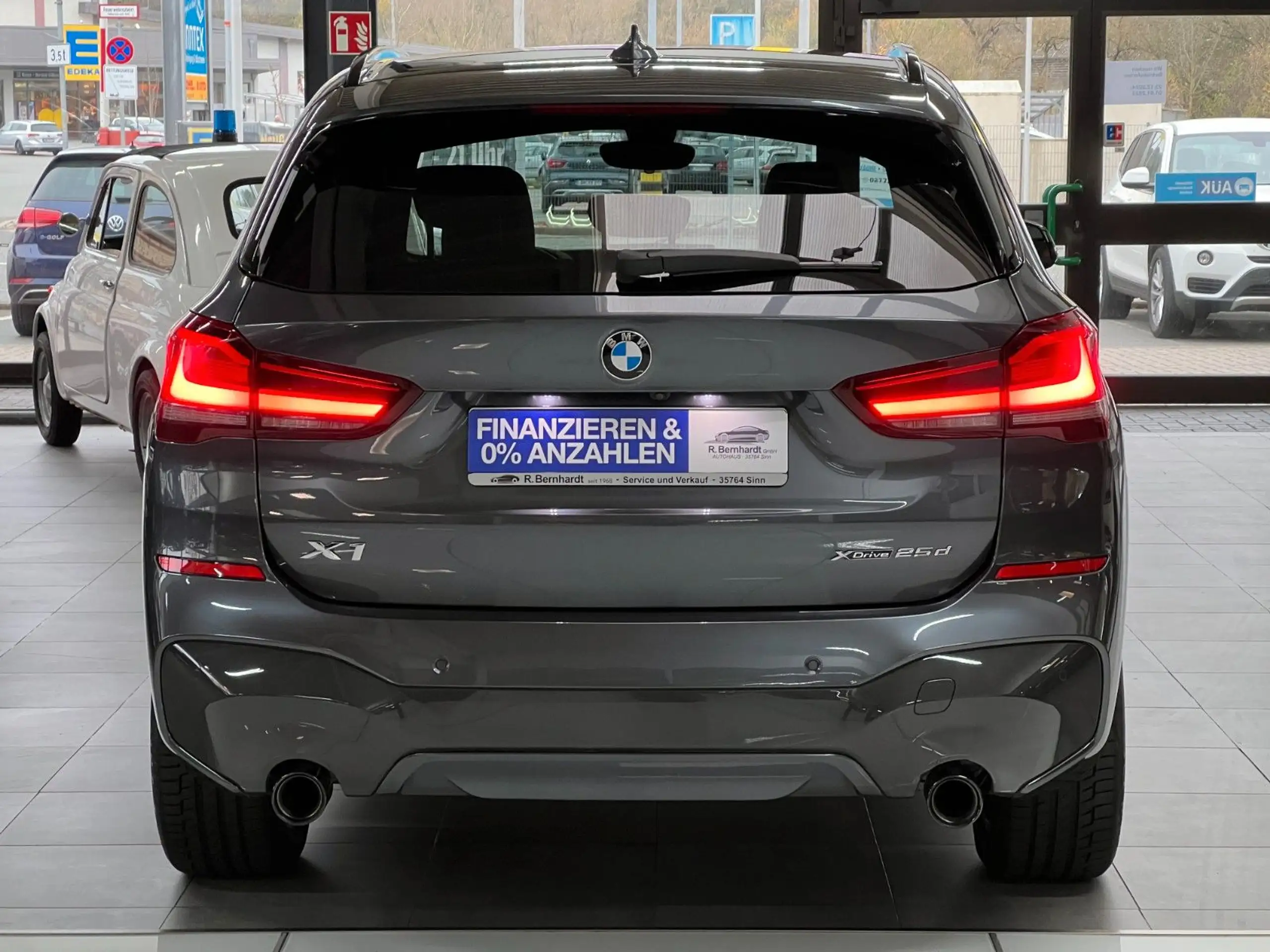 BMW - X1