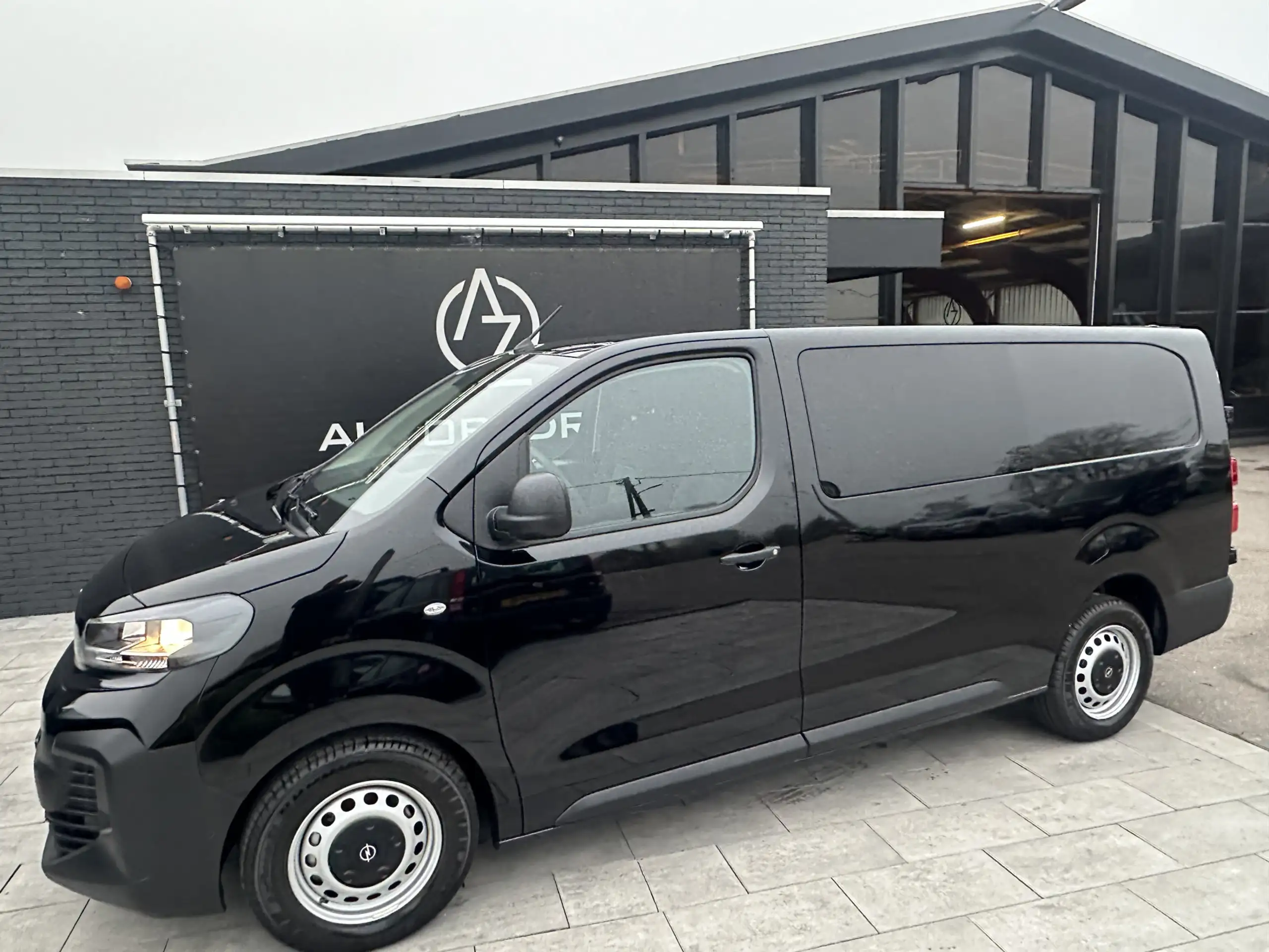 Opel - Vivaro