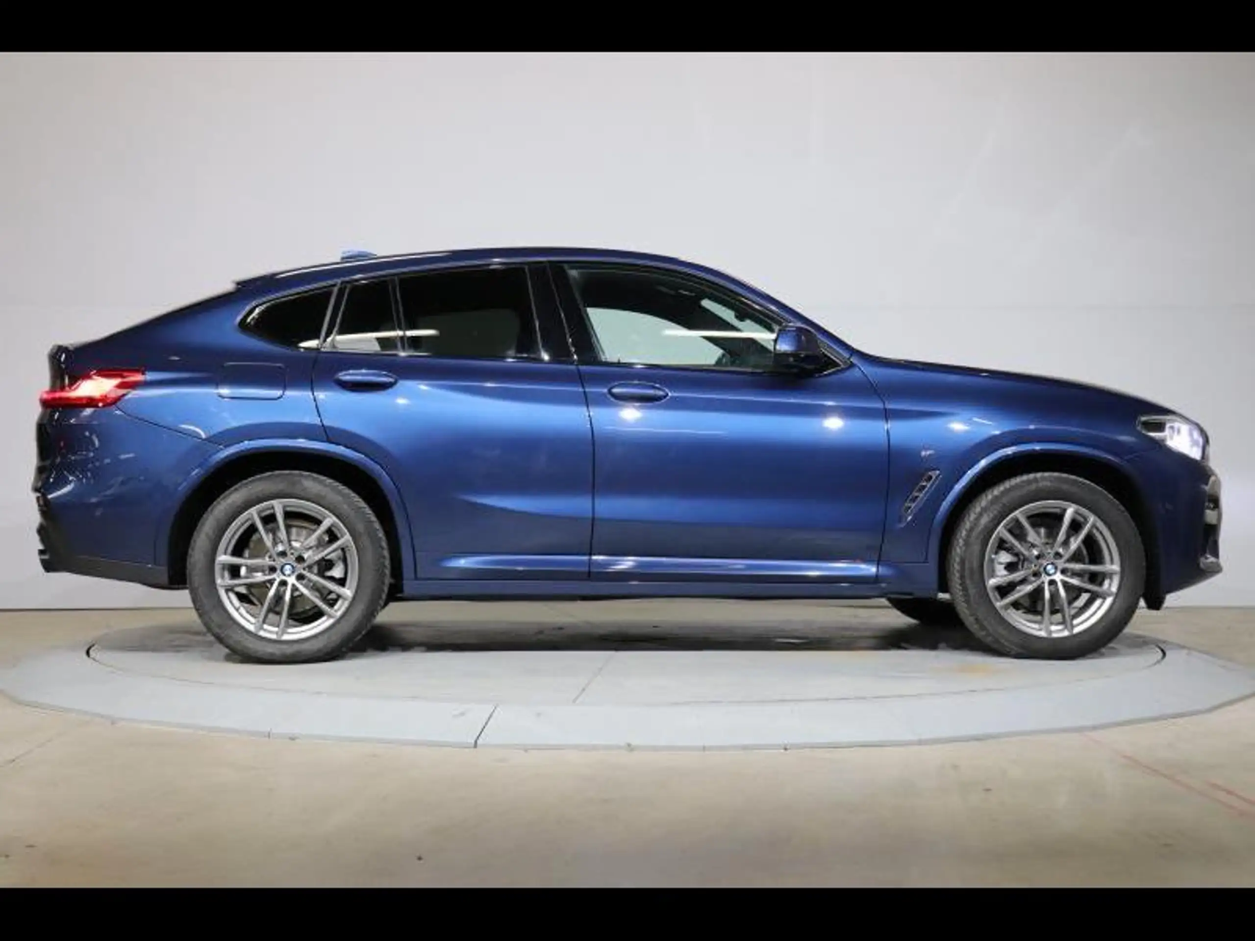 BMW - X4