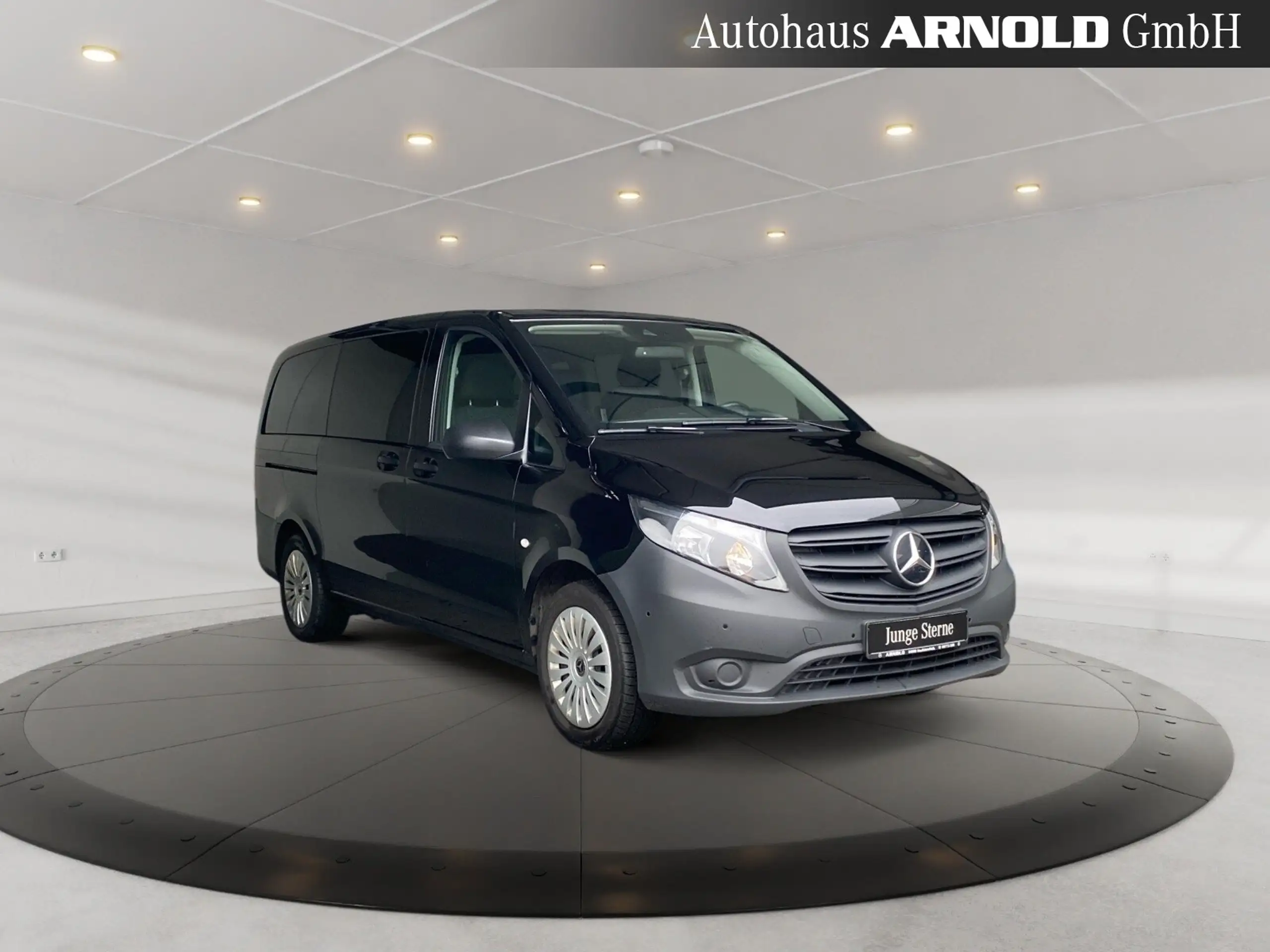 Mercedes-Benz - Vito