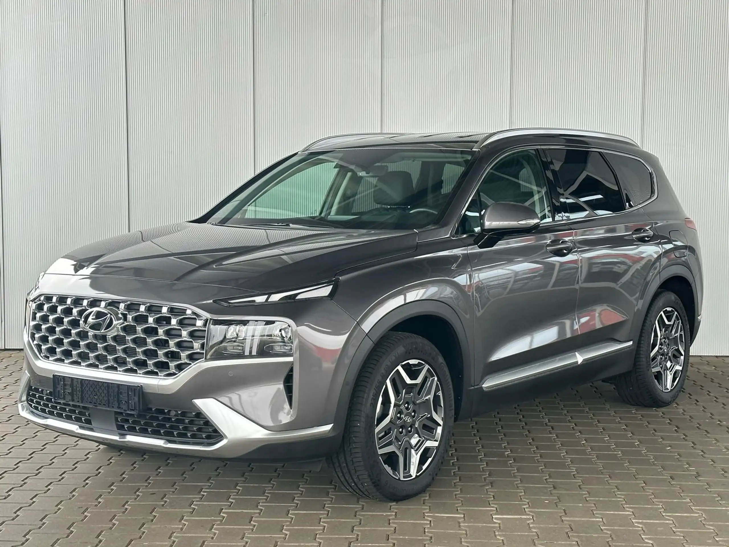 Hyundai - SANTA FE