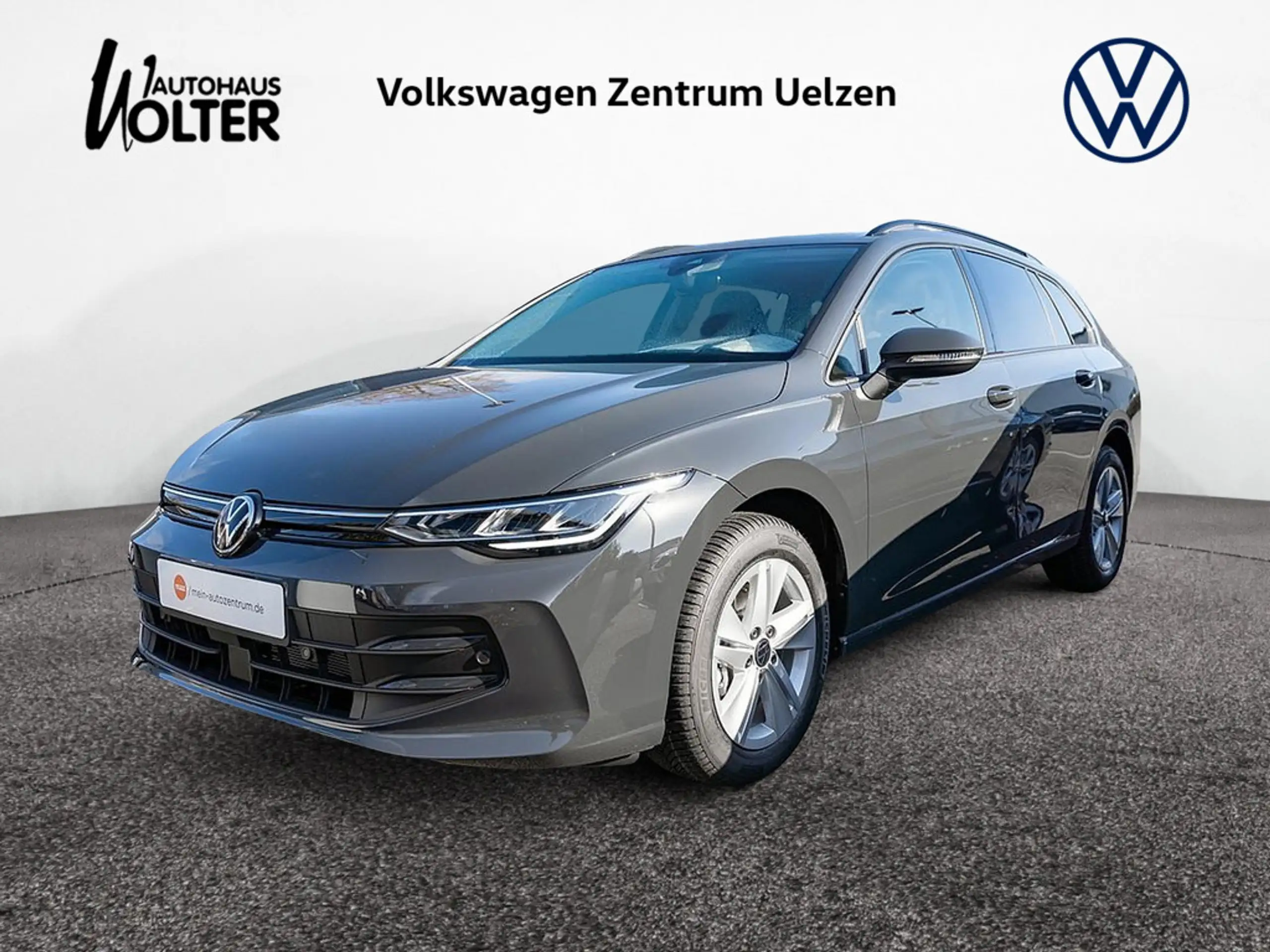 Volkswagen - Golf