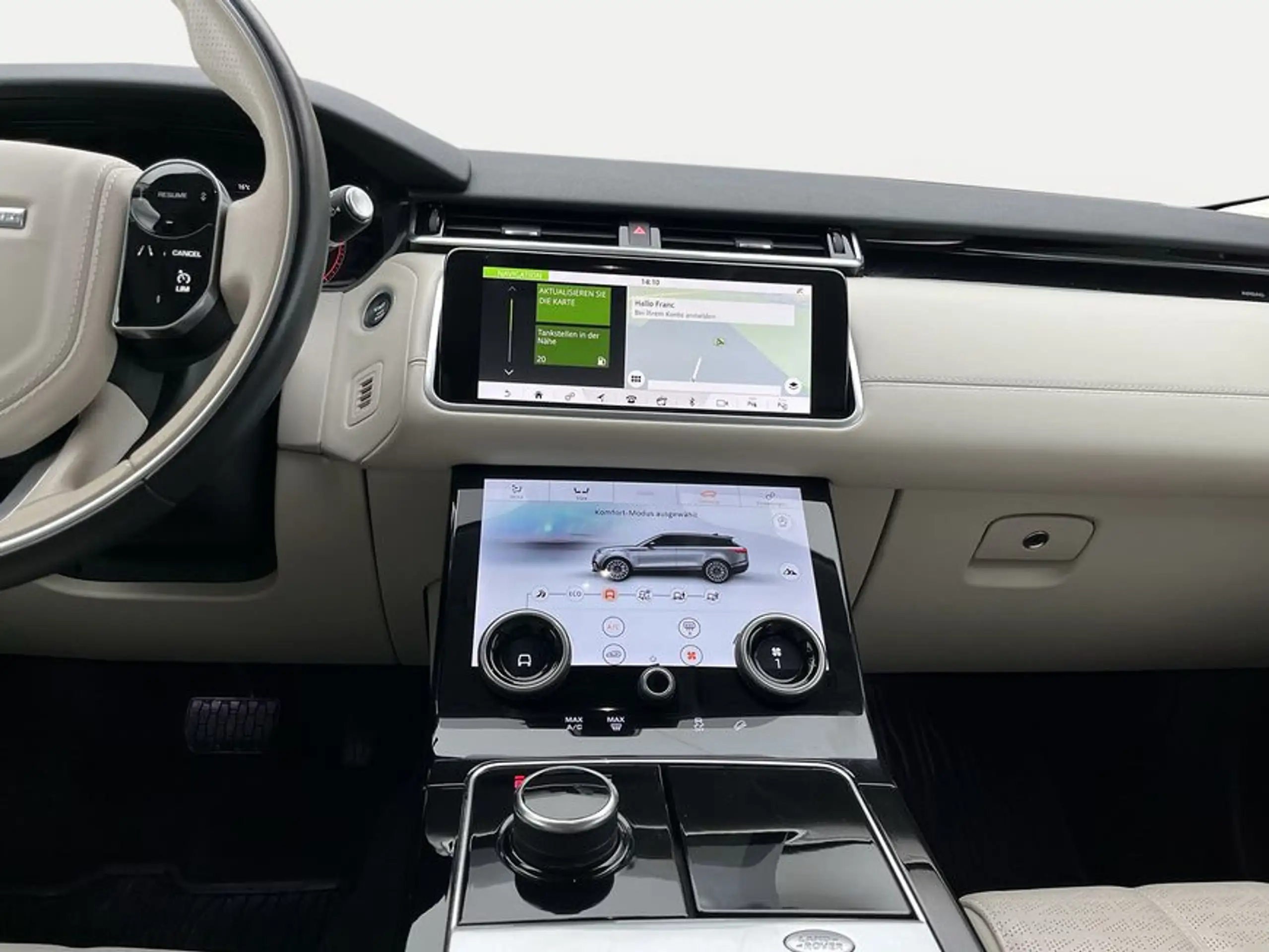 Land Rover - Range Rover Velar