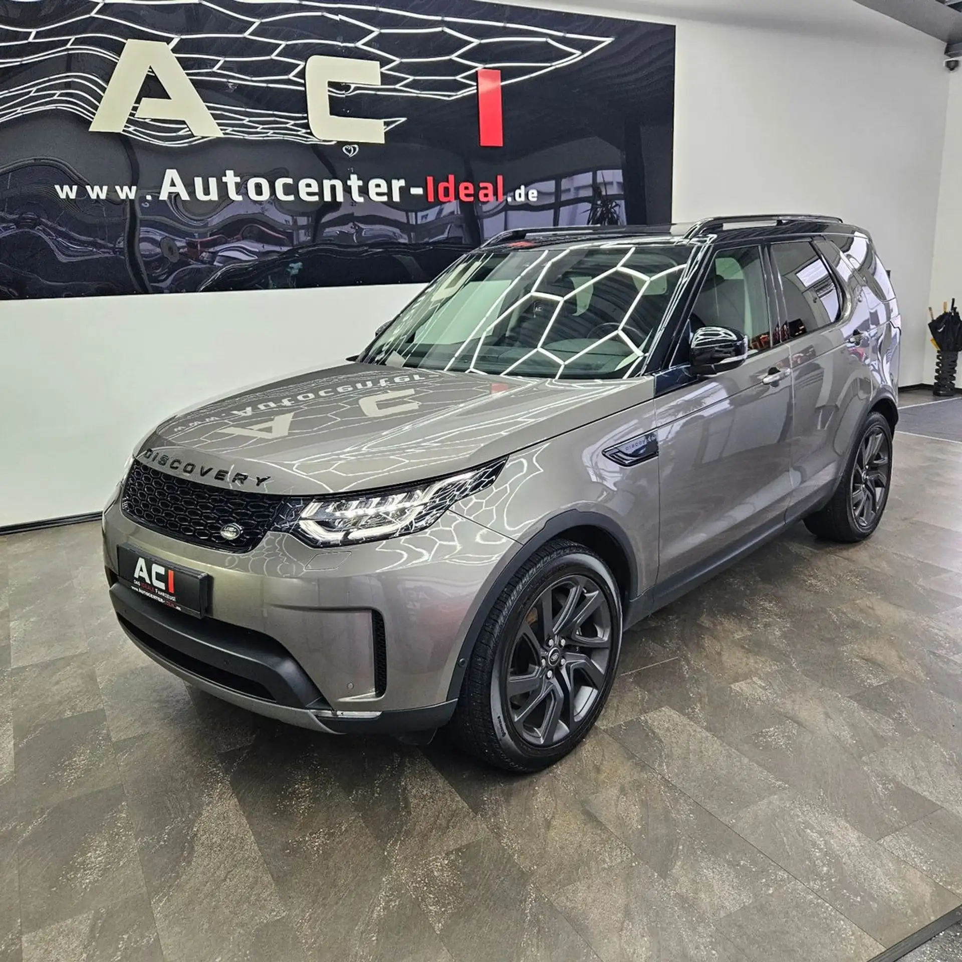 Land Rover Discovery 2019