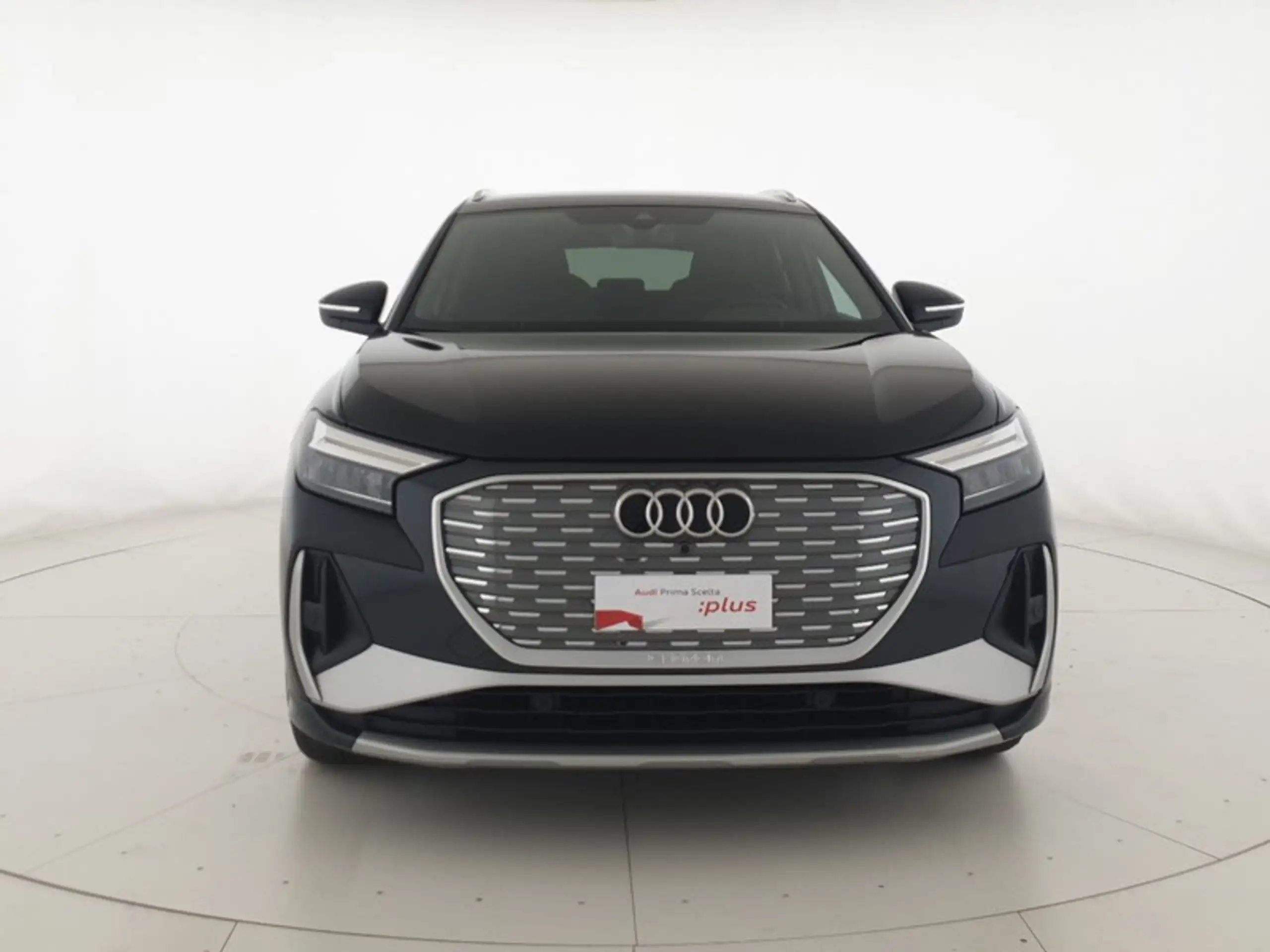 Audi - Q4 e-tron