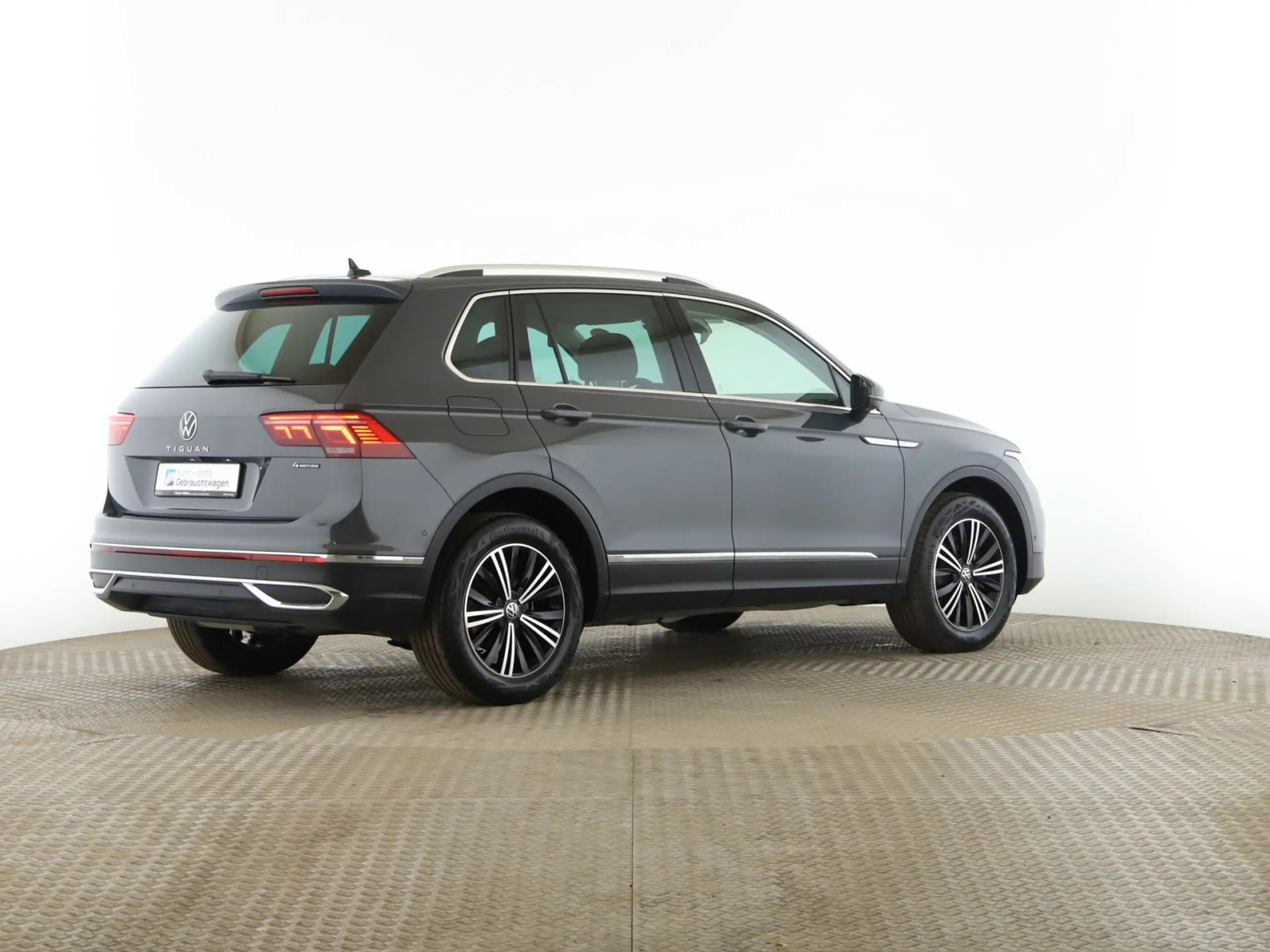 Volkswagen - Tiguan