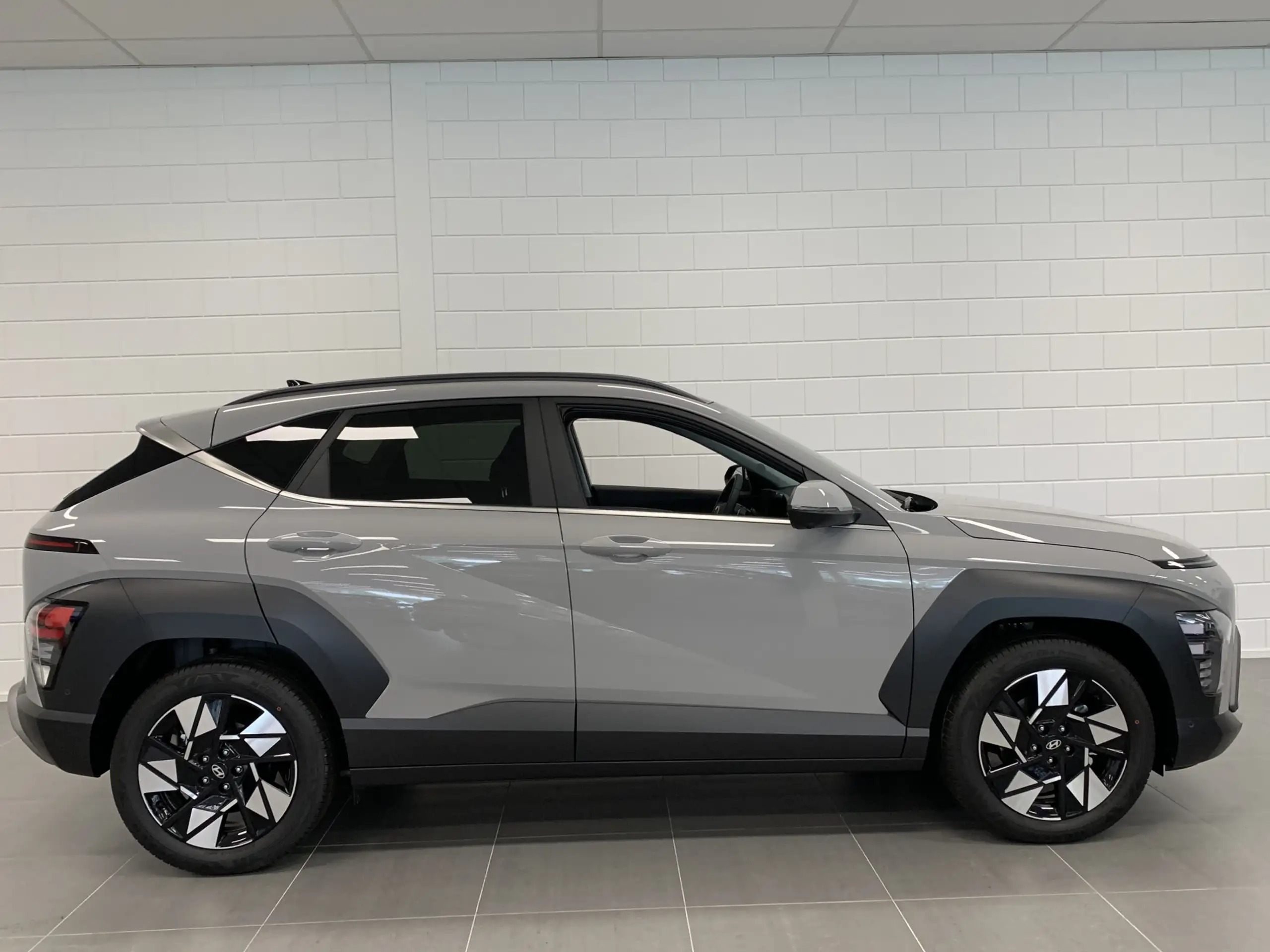 Hyundai - KONA