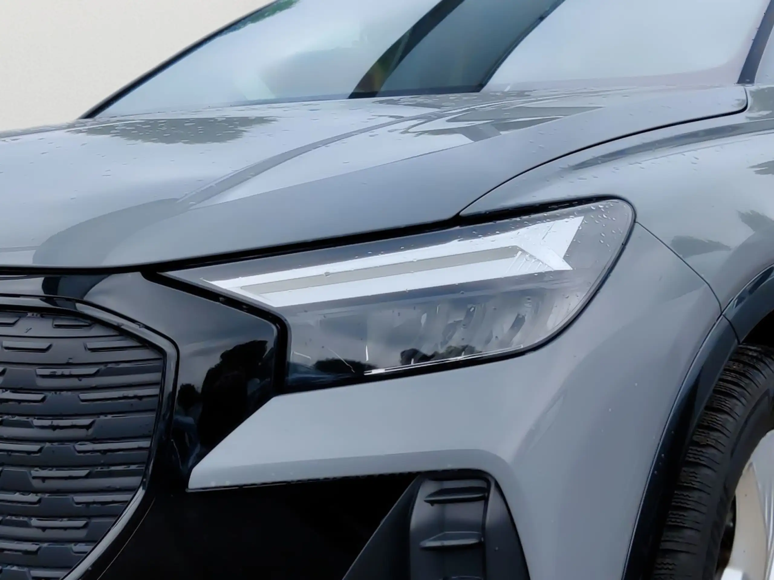 Audi - Q4 e-tron