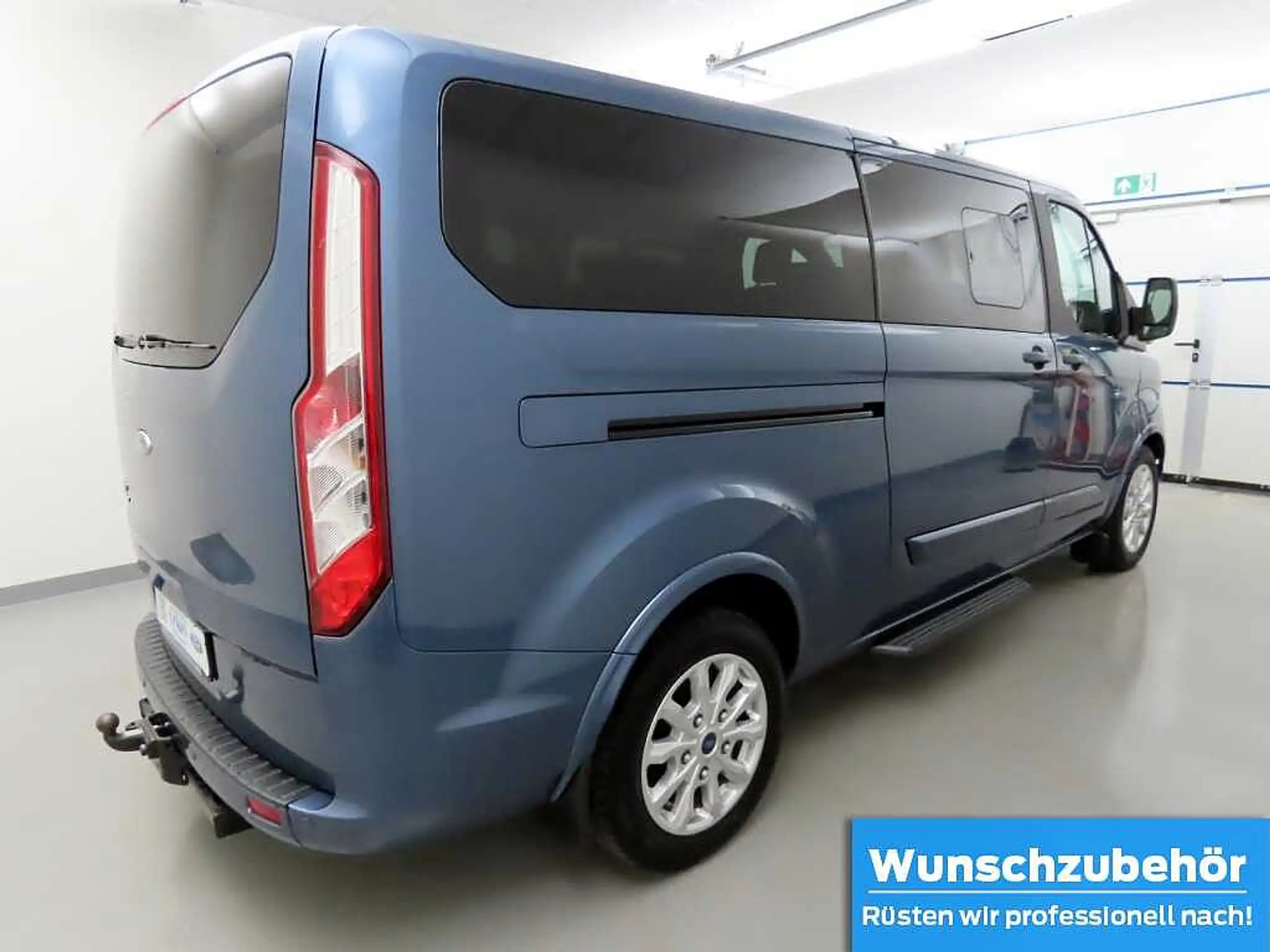 Ford - Tourneo Custom