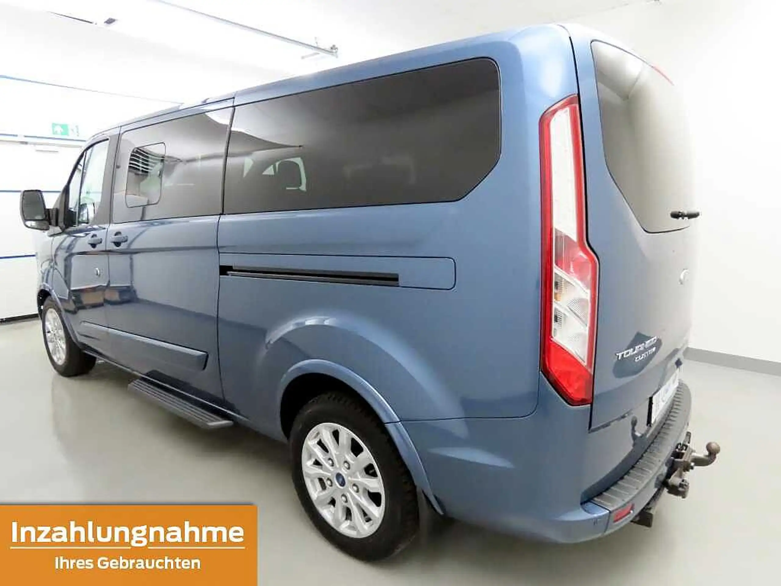 Ford - Tourneo Custom