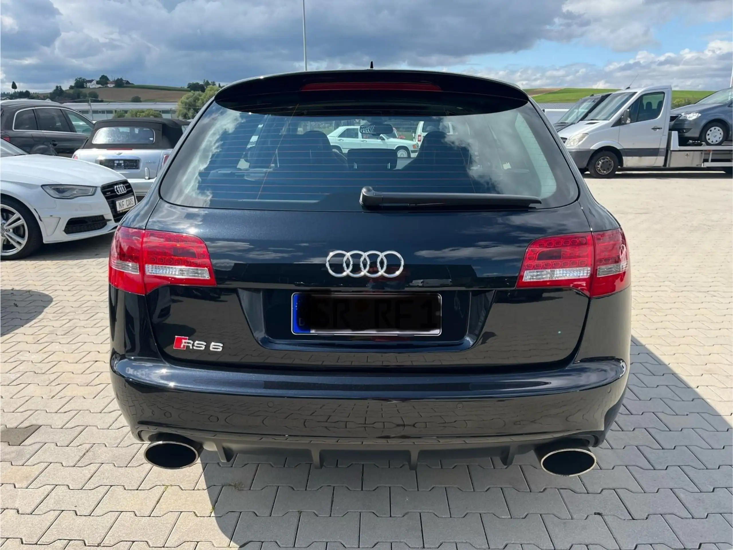 Audi - RS6