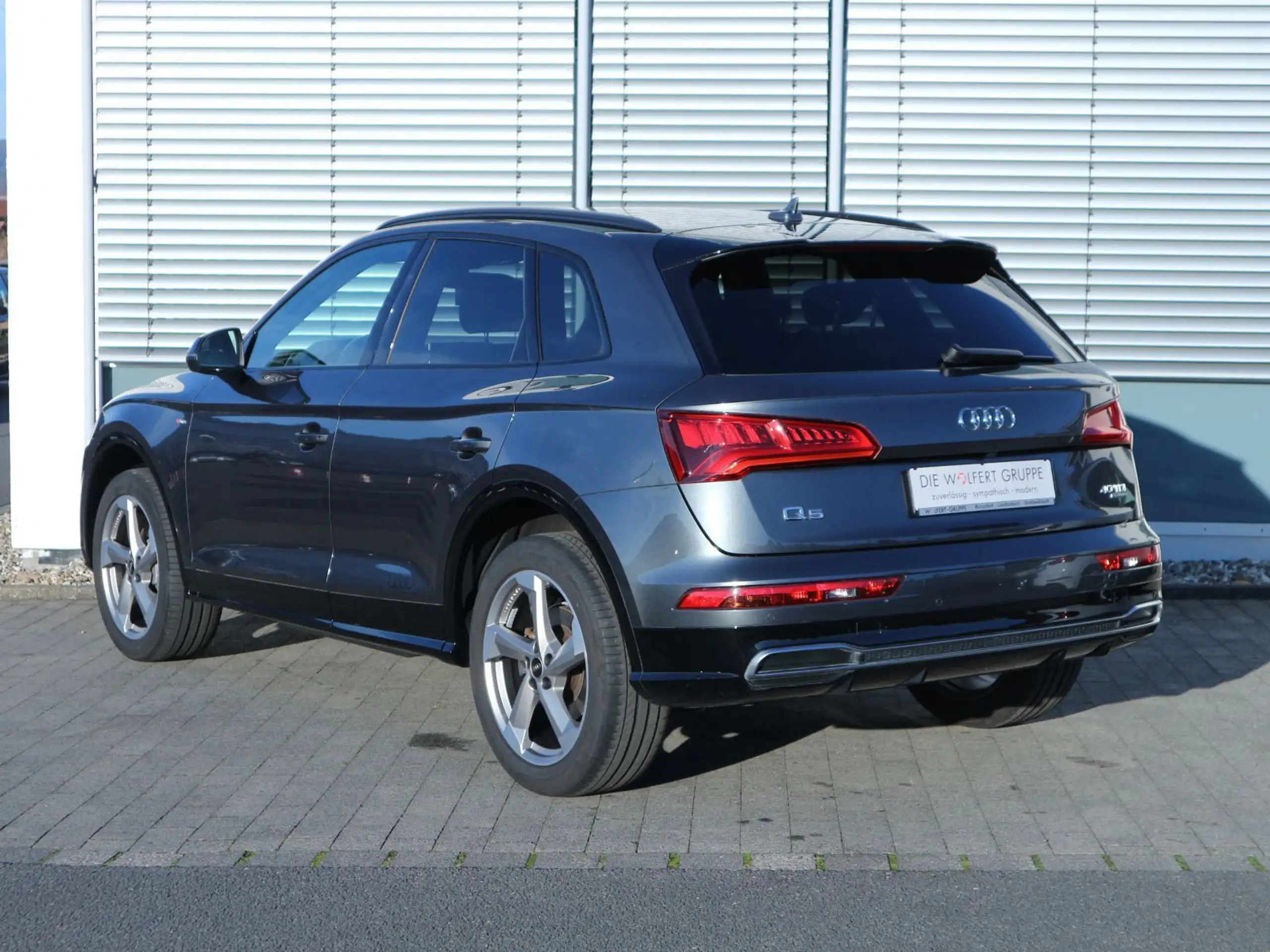 Audi - Q5