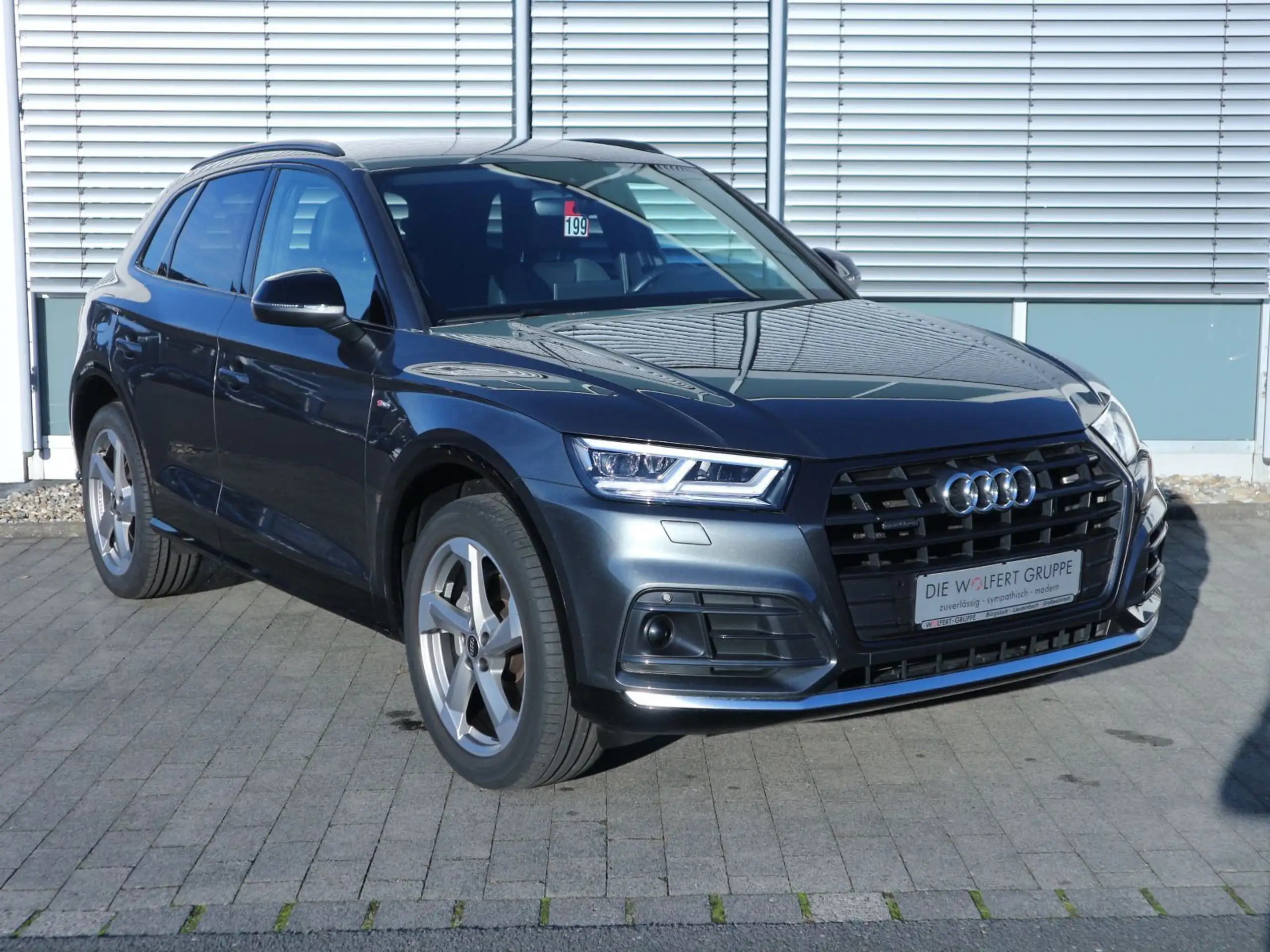 Audi - Q5