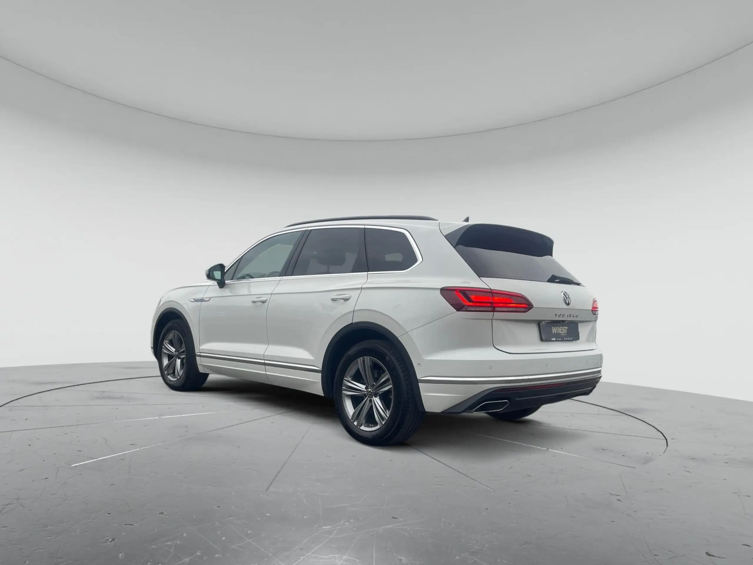 Volkswagen - Touareg