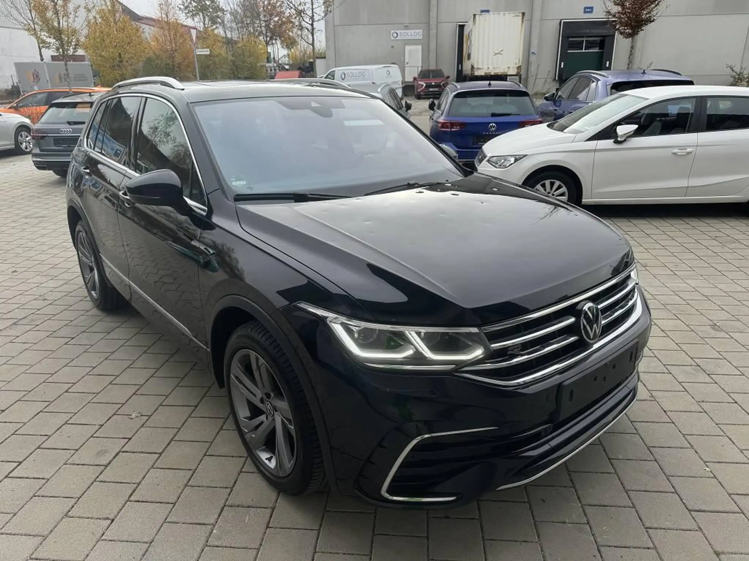 Volkswagen - Tiguan