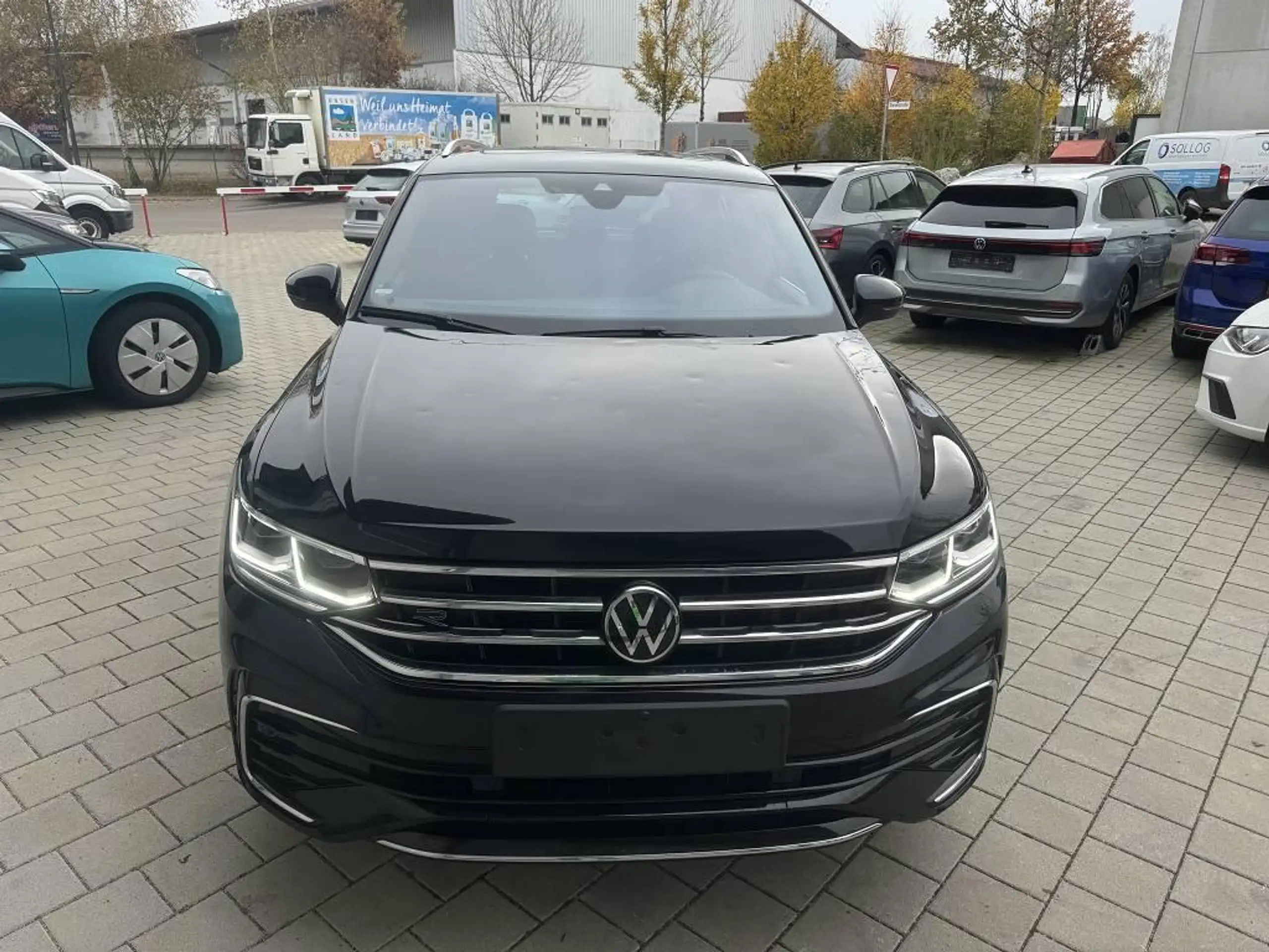 Volkswagen - Tiguan