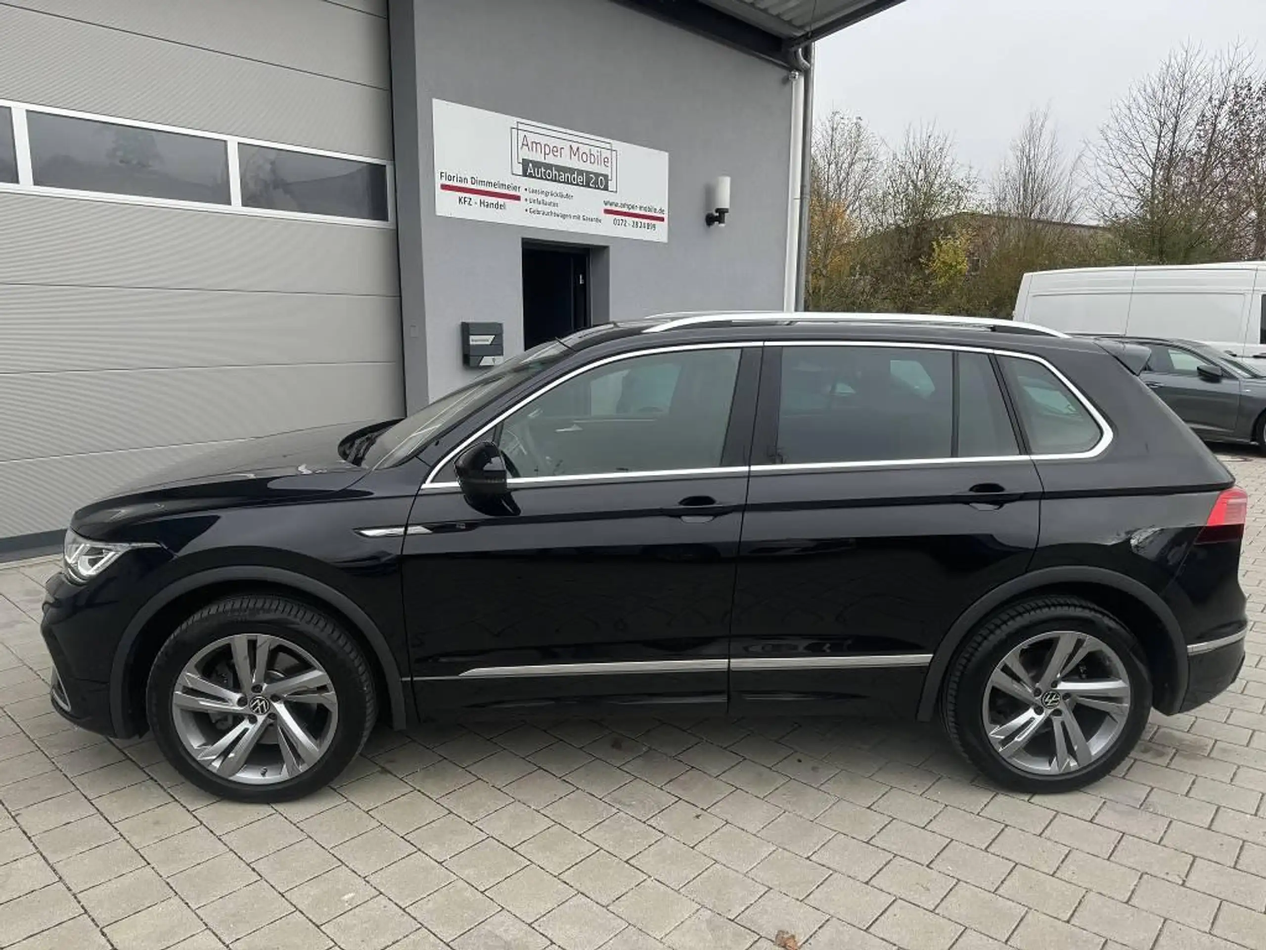 Volkswagen - Tiguan