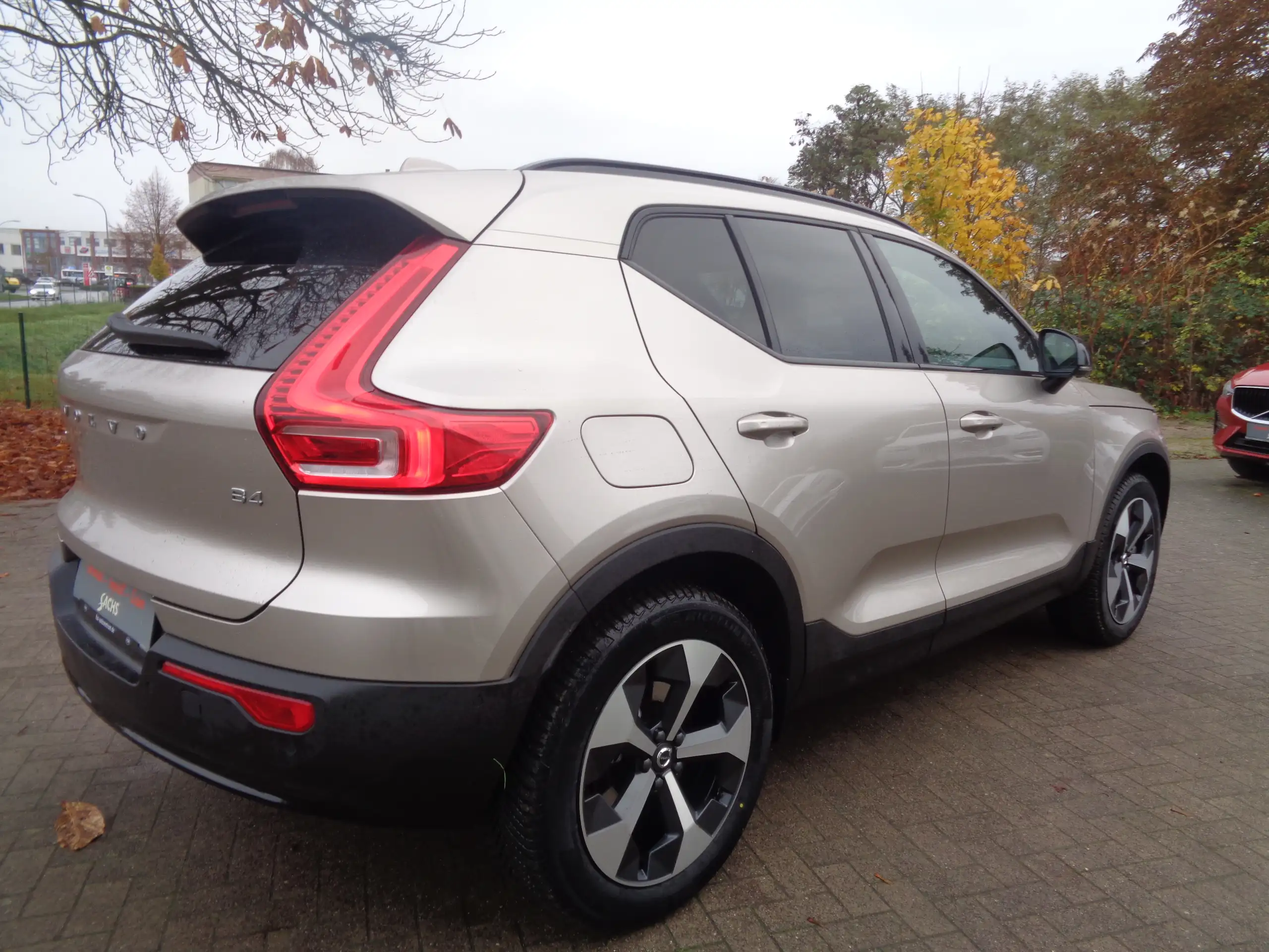 Volvo - XC40