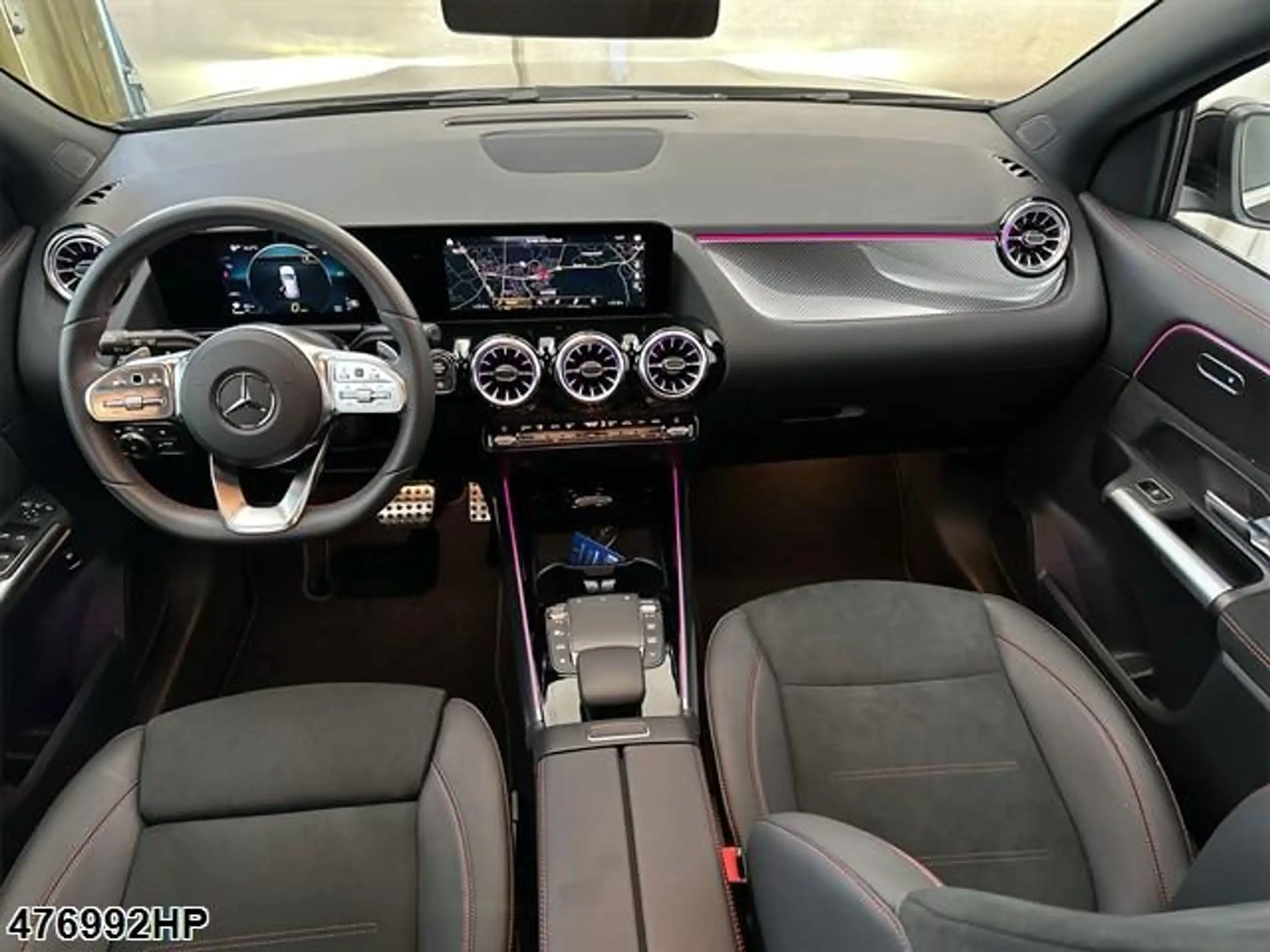 Mercedes-Benz - GLA 200