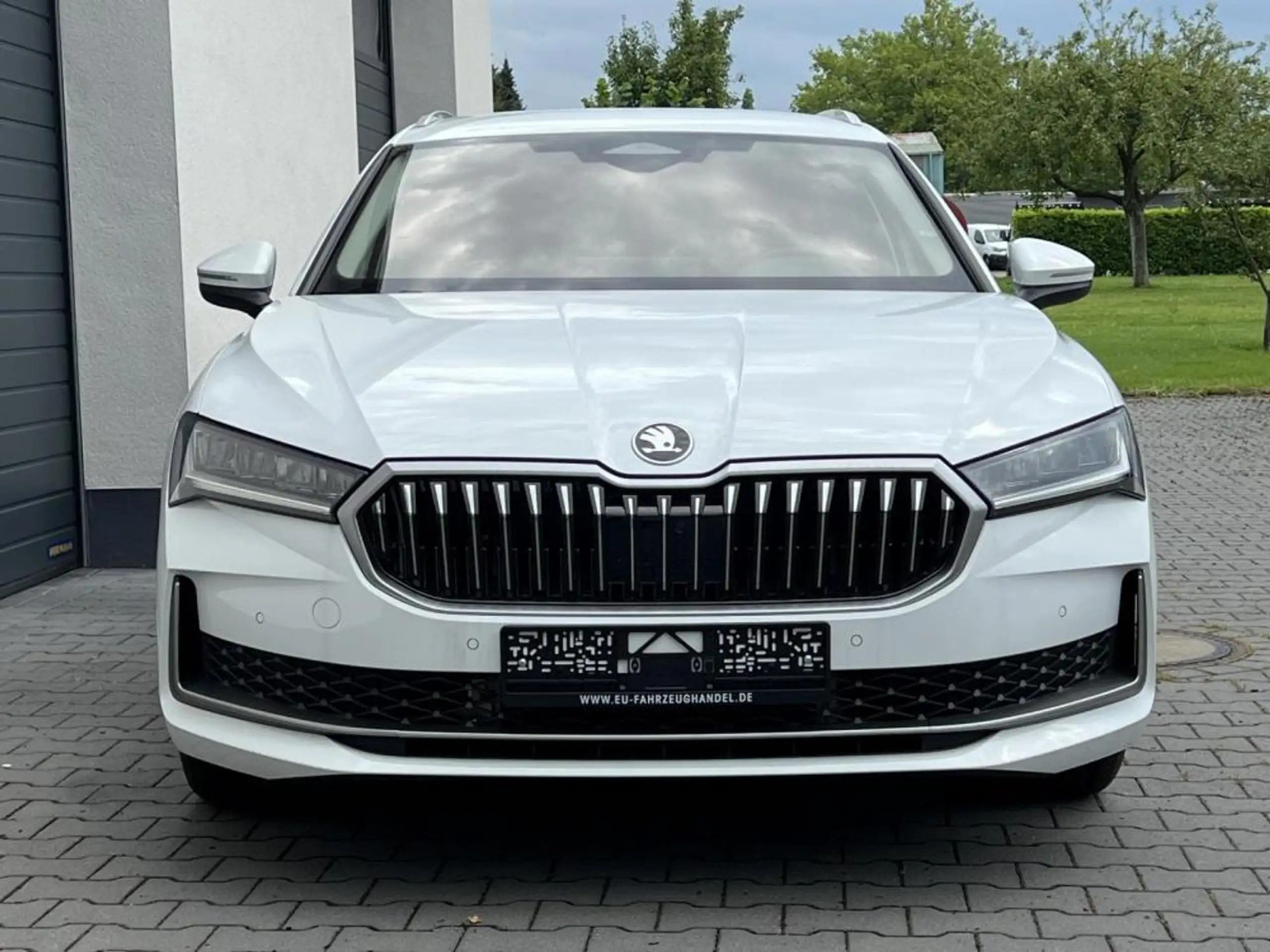 Skoda - Superb