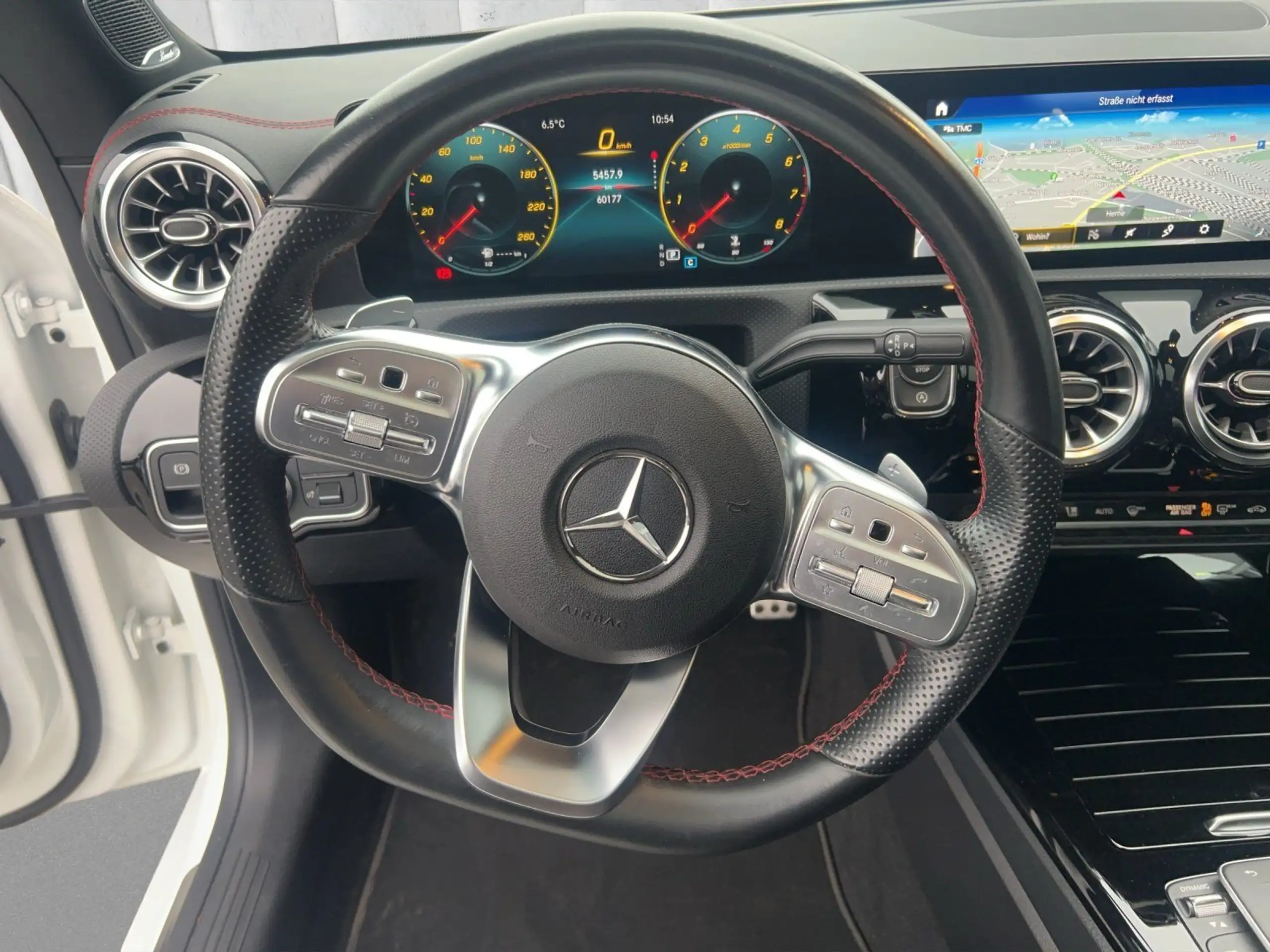 Mercedes-Benz - CLA 250