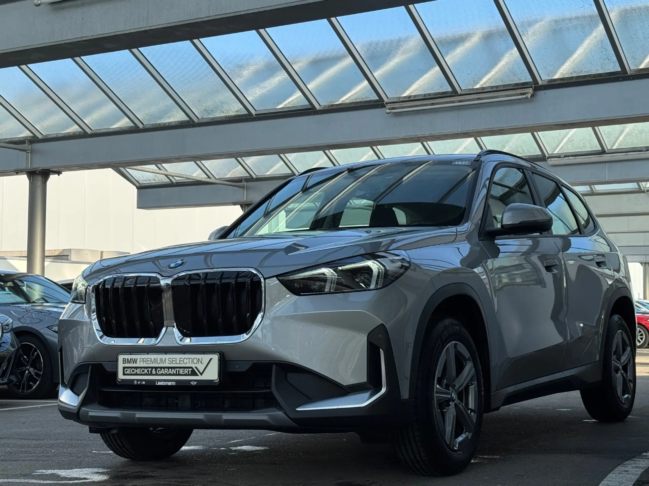 BMW - X1