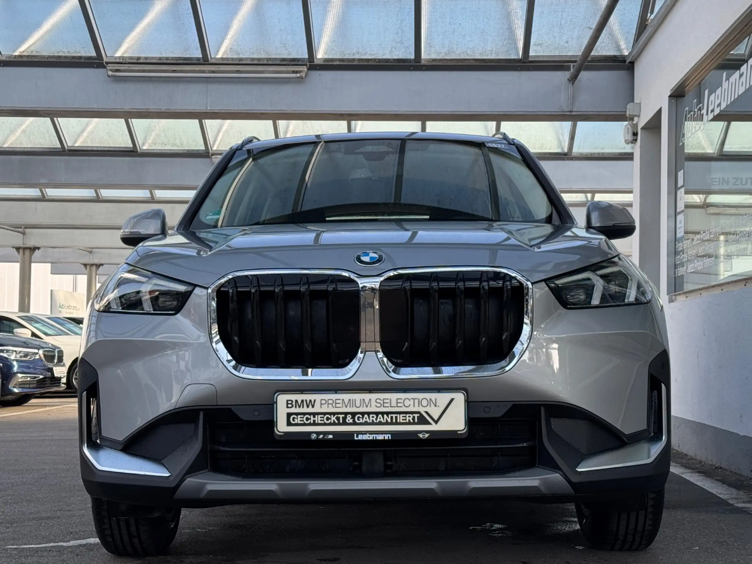 BMW - X1