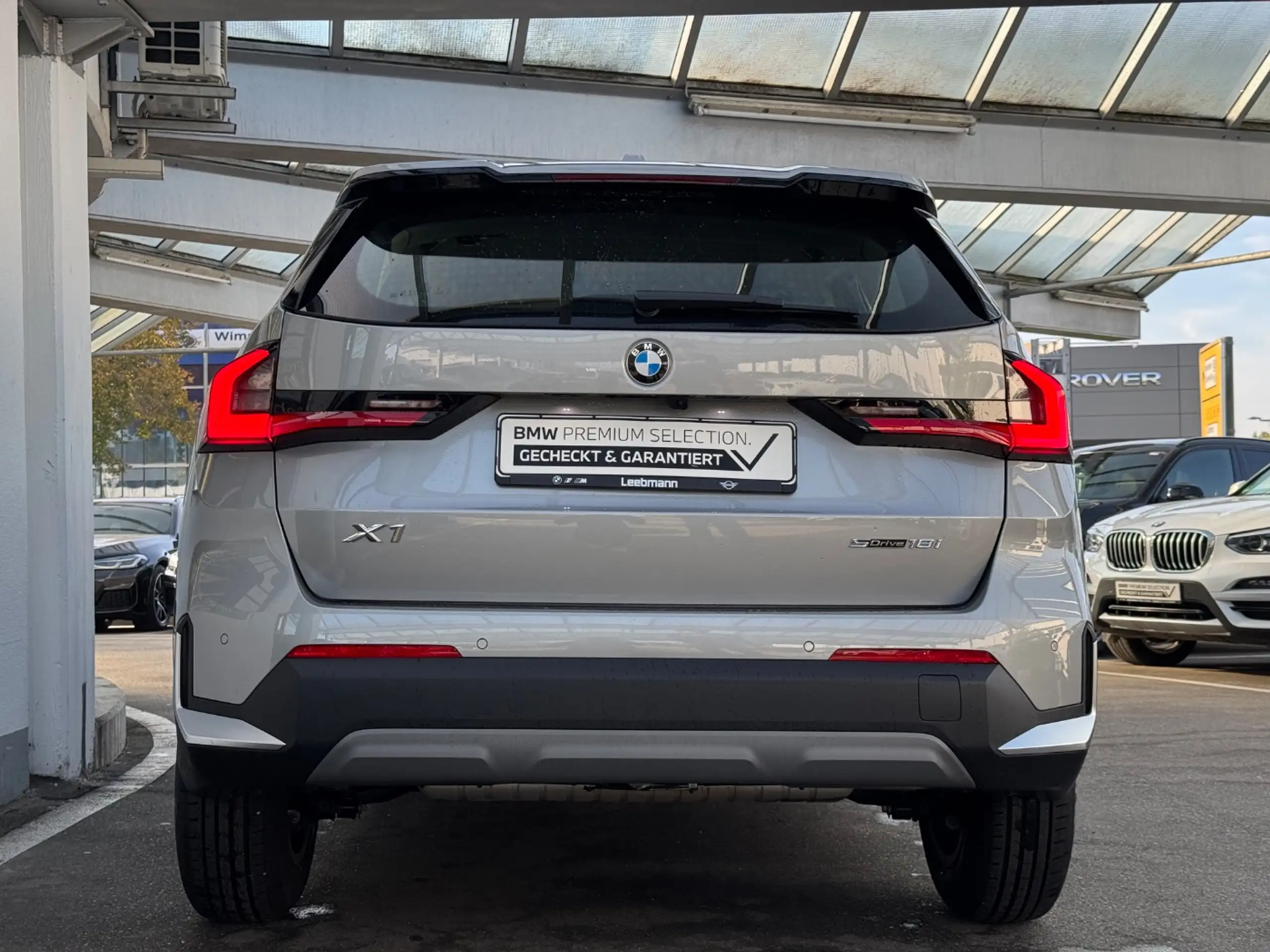 BMW - X1