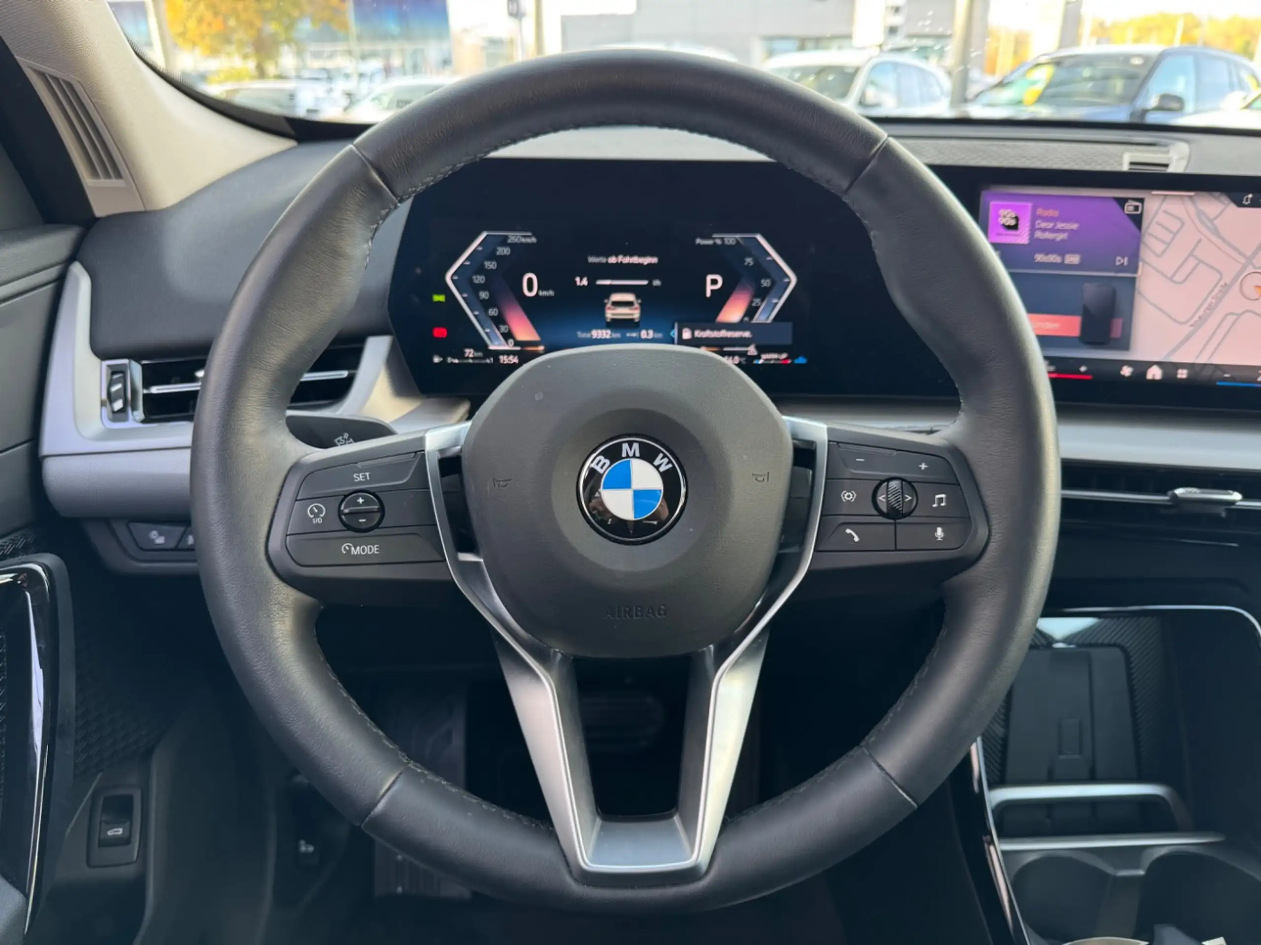 BMW - X1