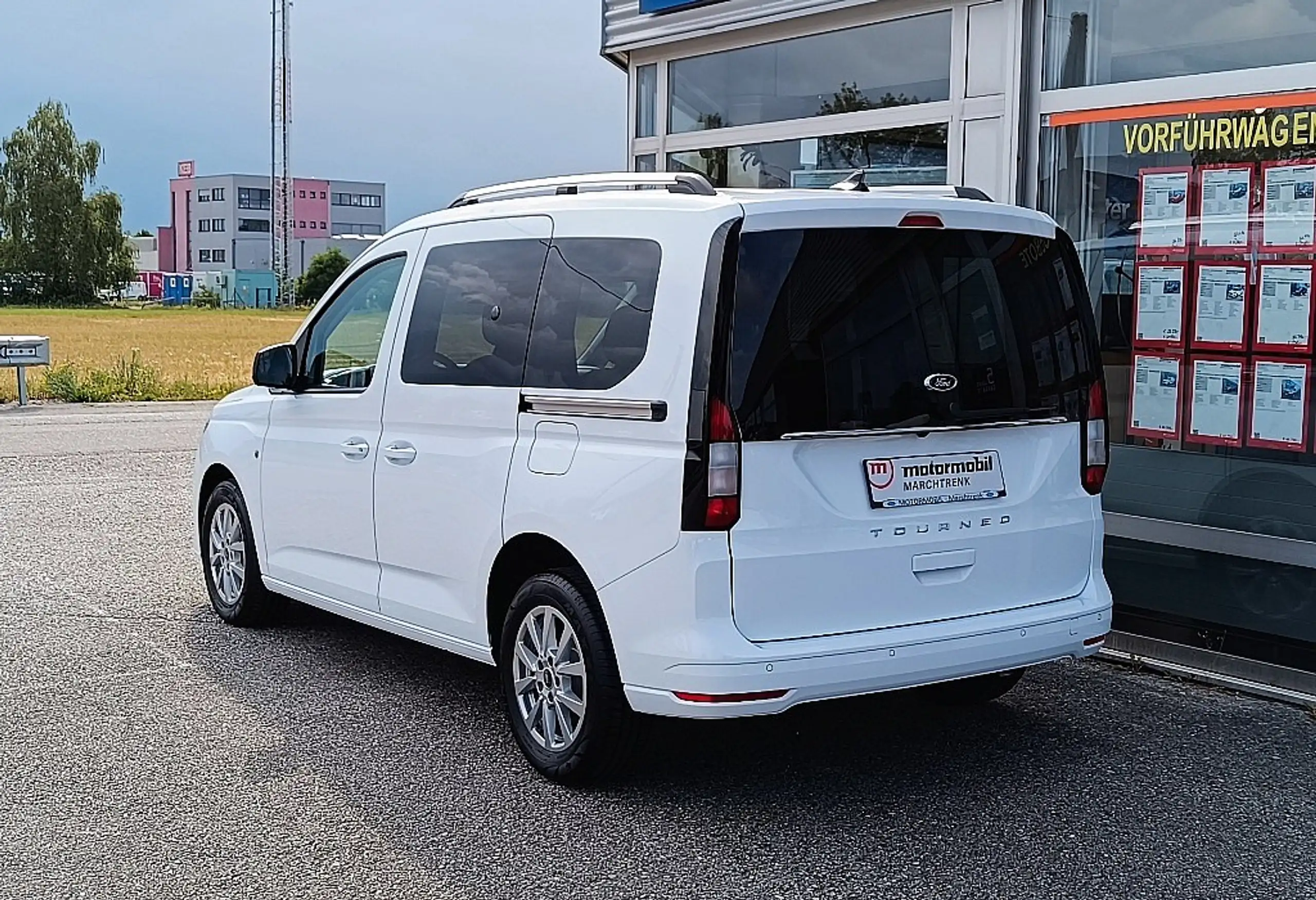 Ford - Tourneo Connect