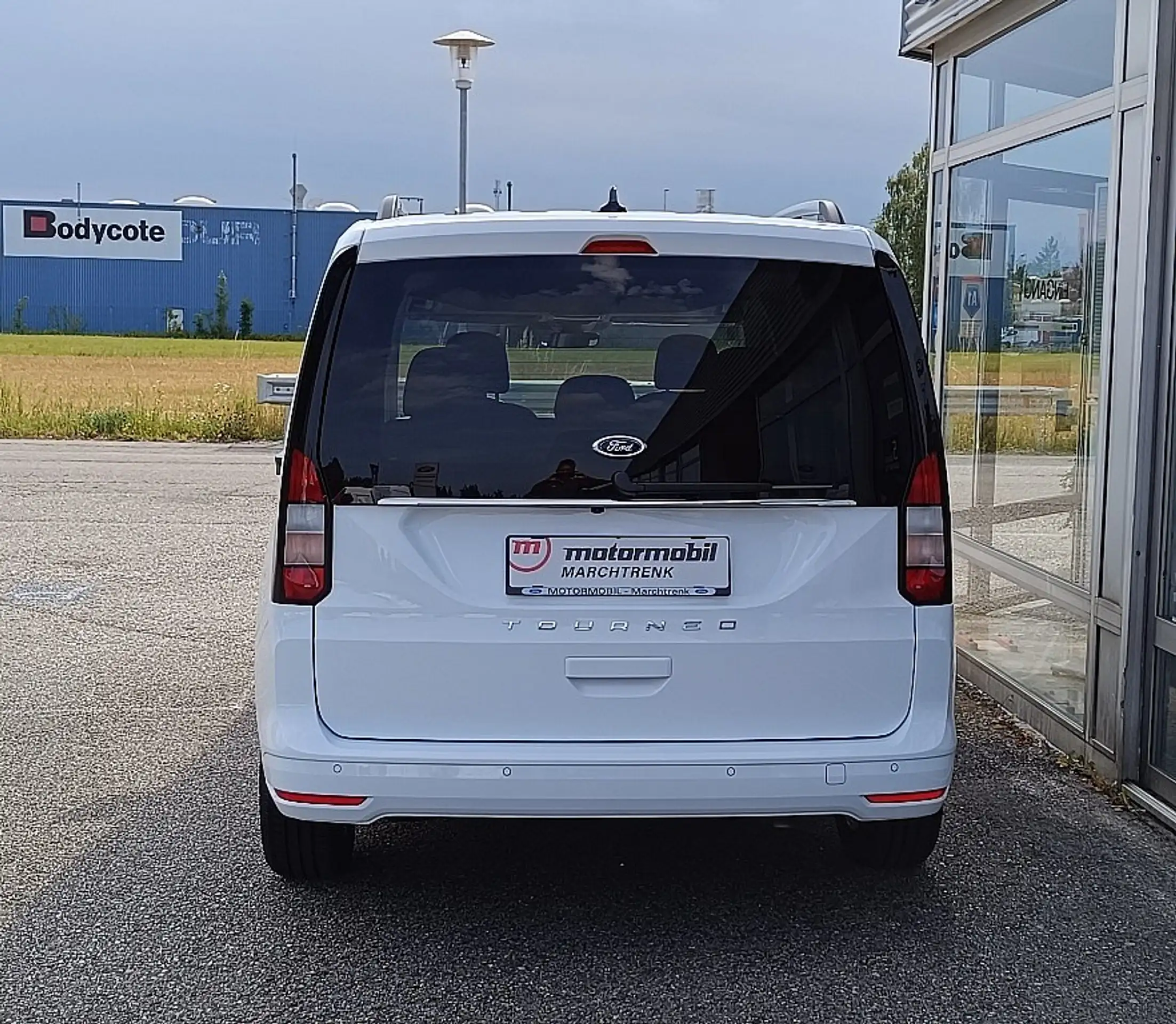 Ford - Tourneo Connect