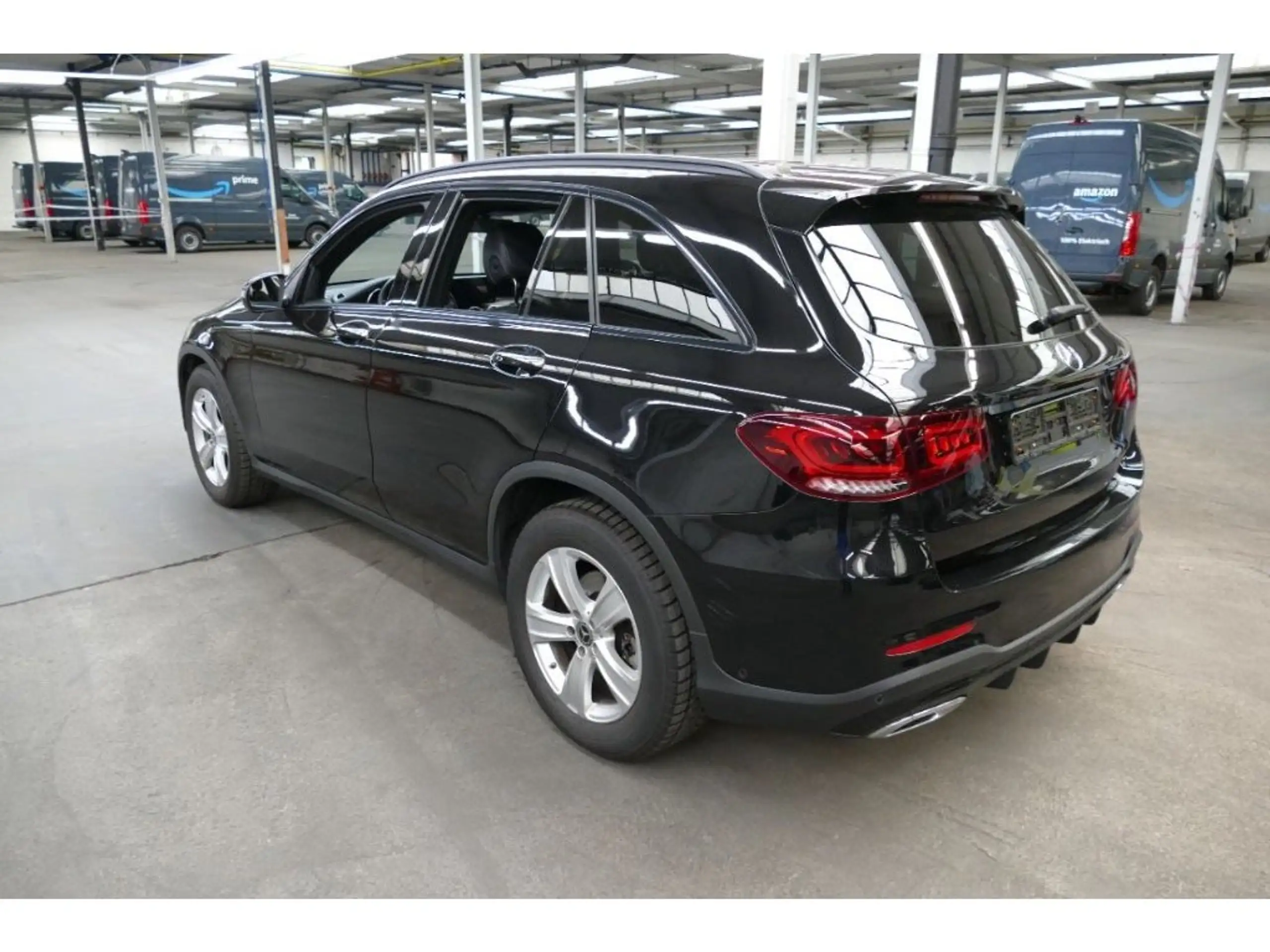 Mercedes-Benz - GLC 220