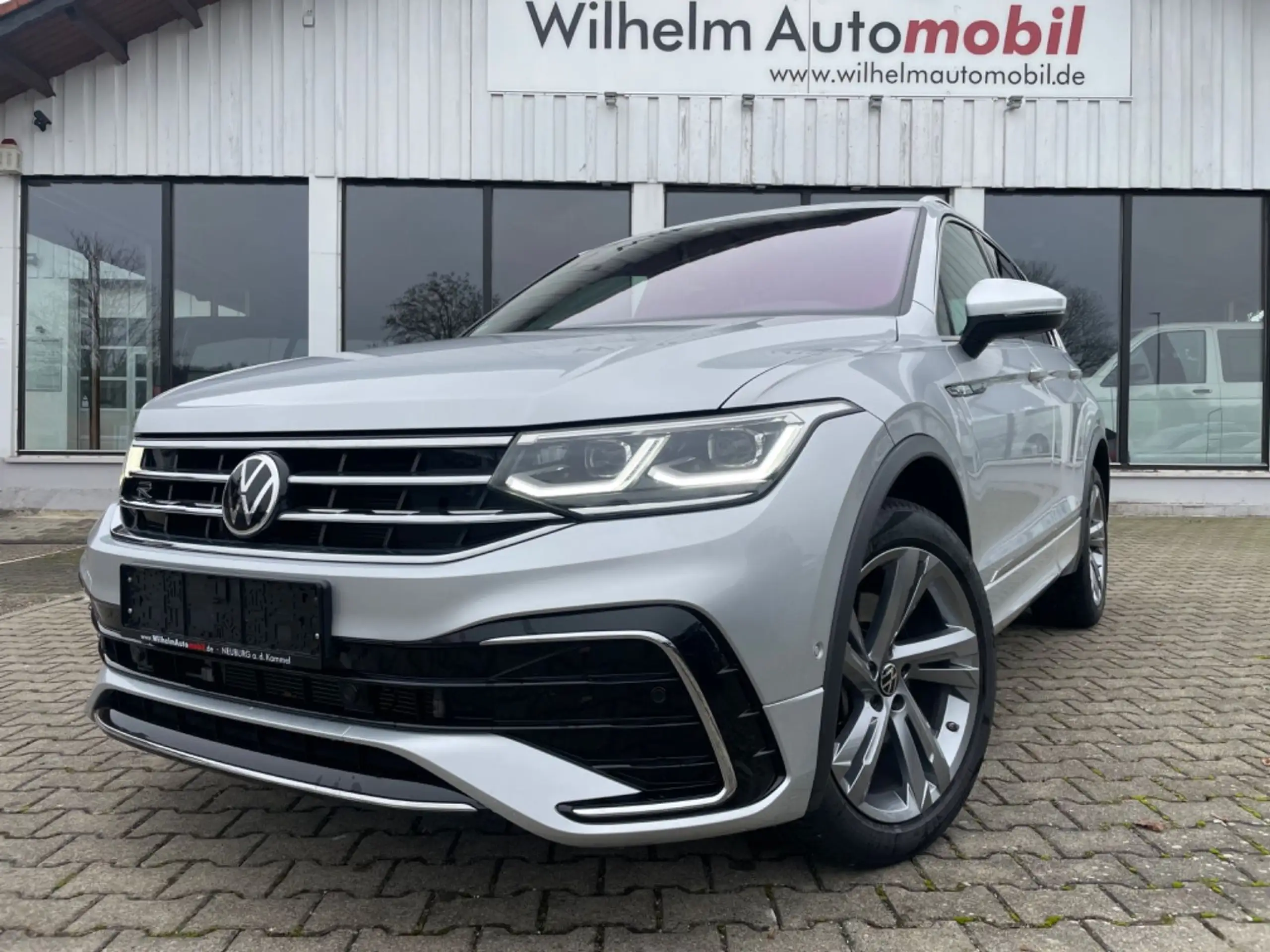 Volkswagen - Tiguan