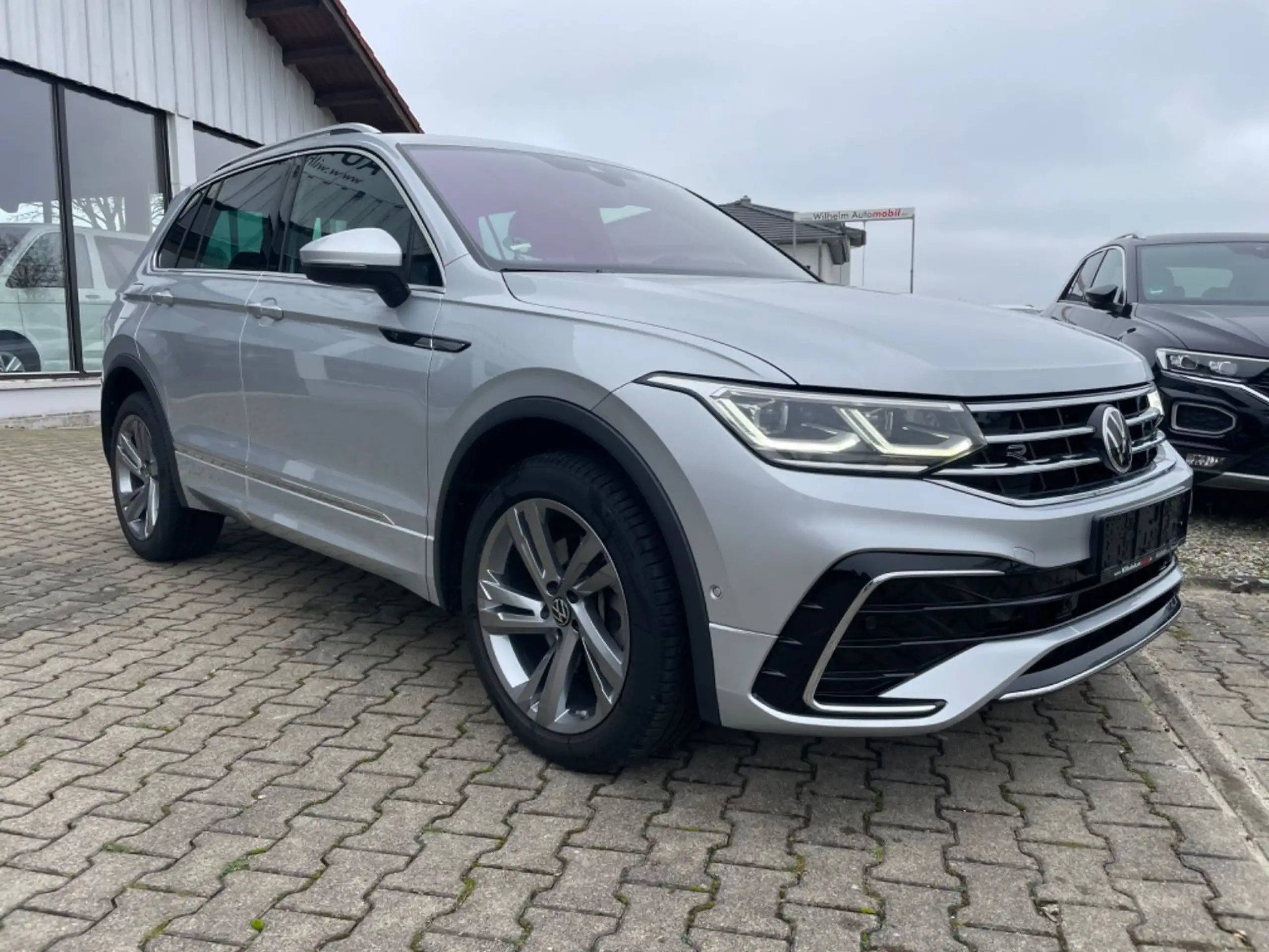 Volkswagen - Tiguan