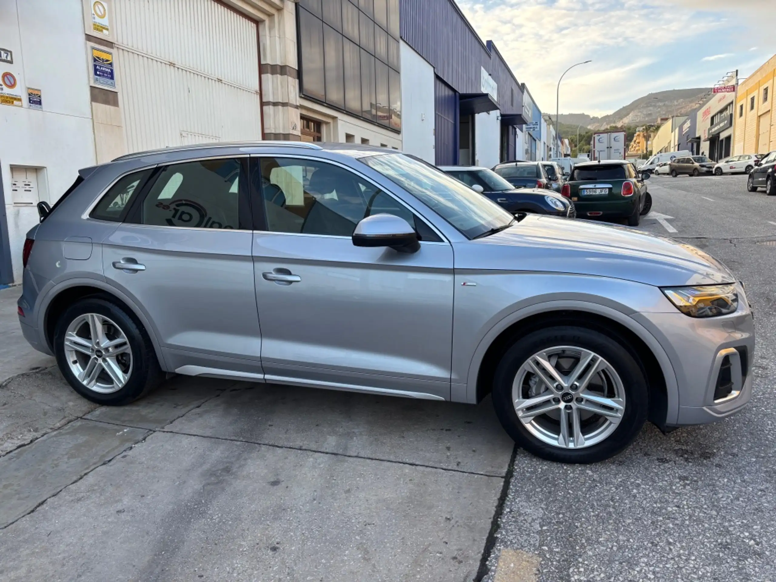 Audi - Q5