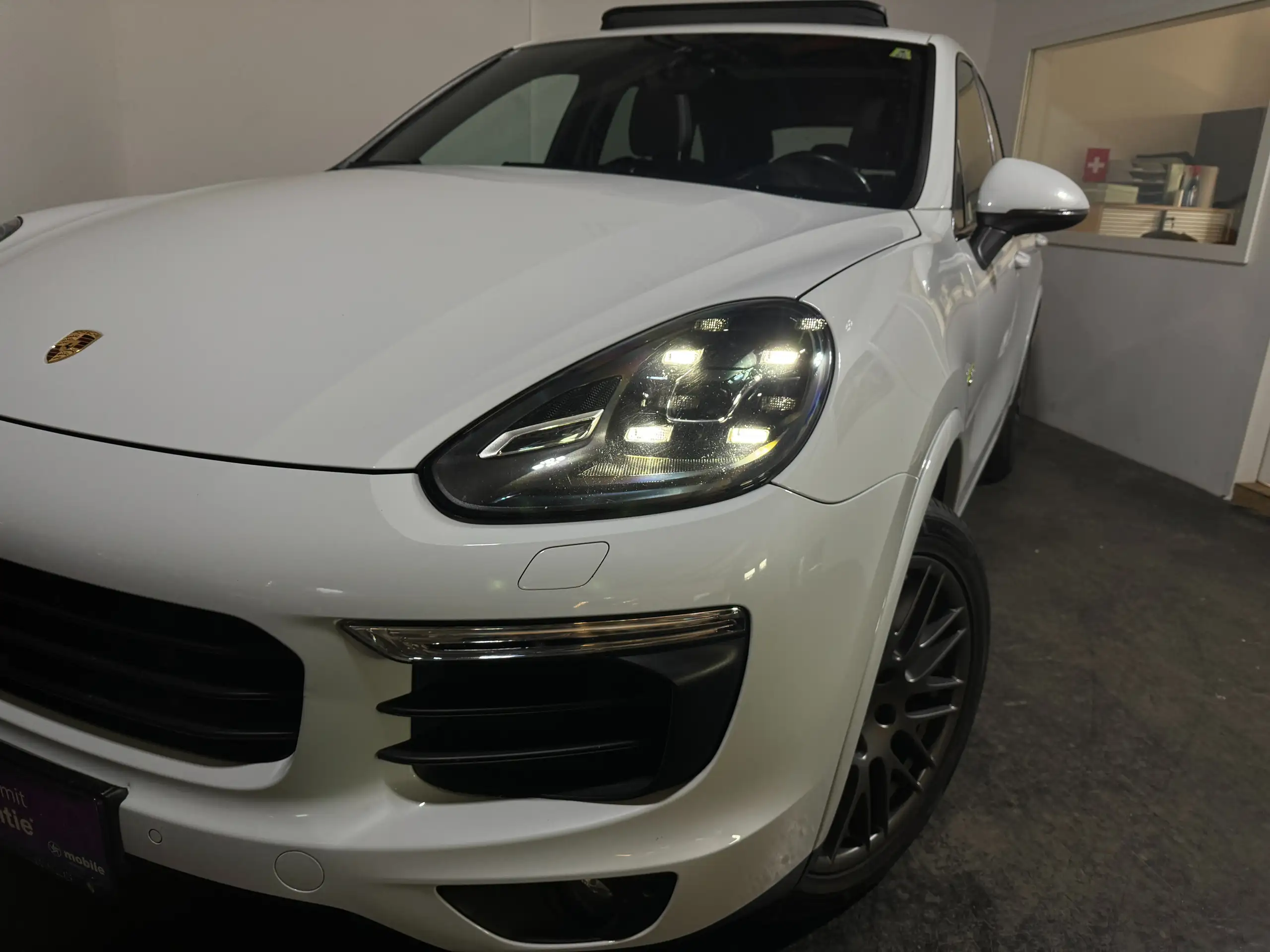 Porsche - Cayenne