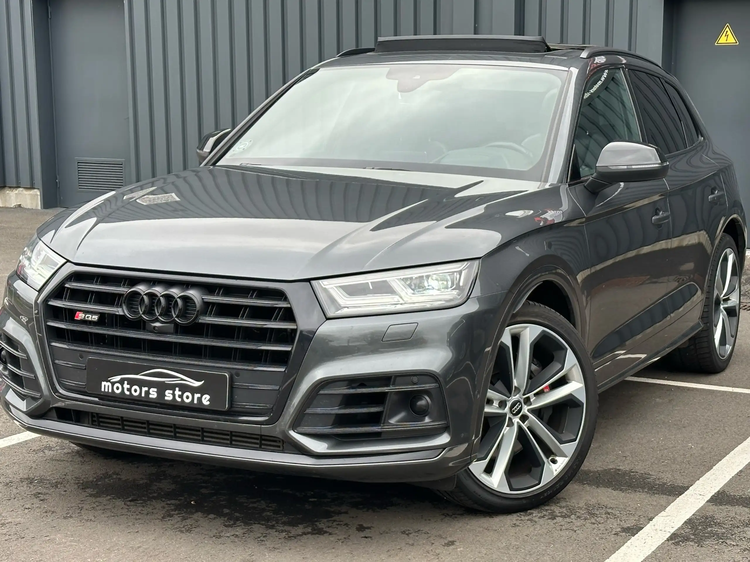 Audi - SQ5