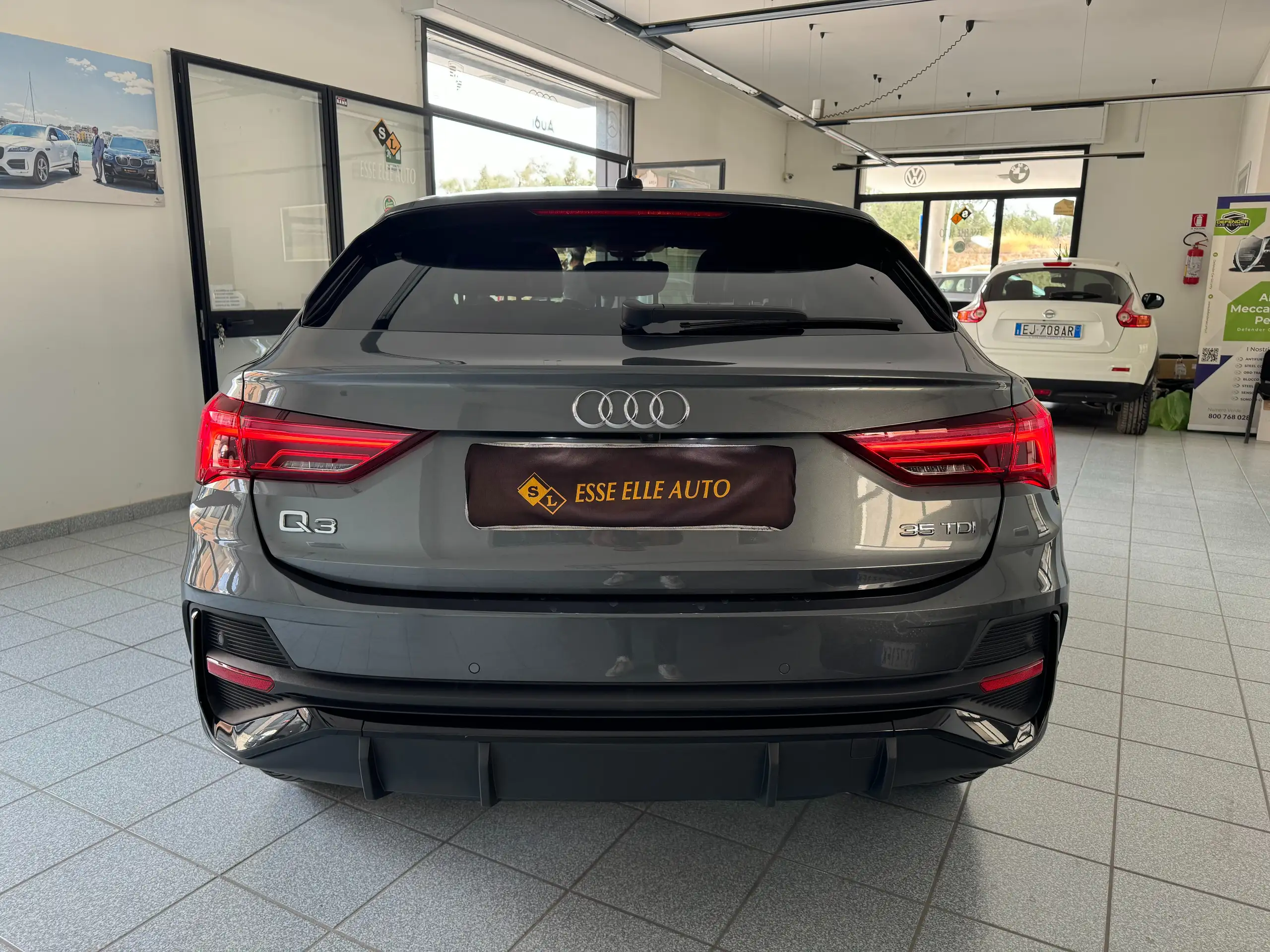 Audi - Q3