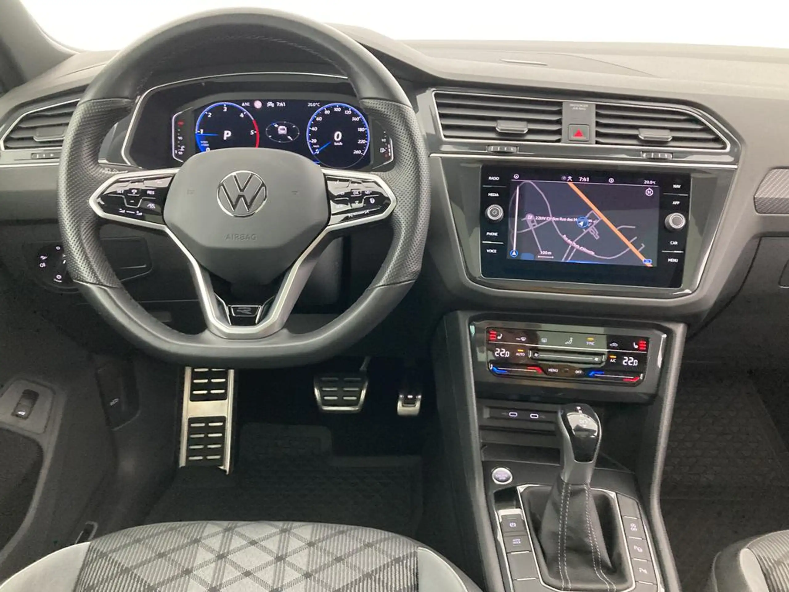 Volkswagen - Tiguan