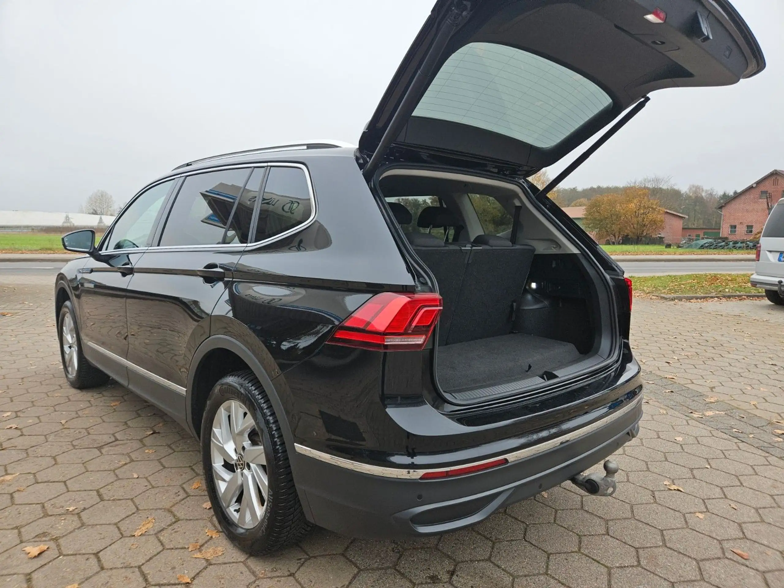 Volkswagen - Tiguan Allspace