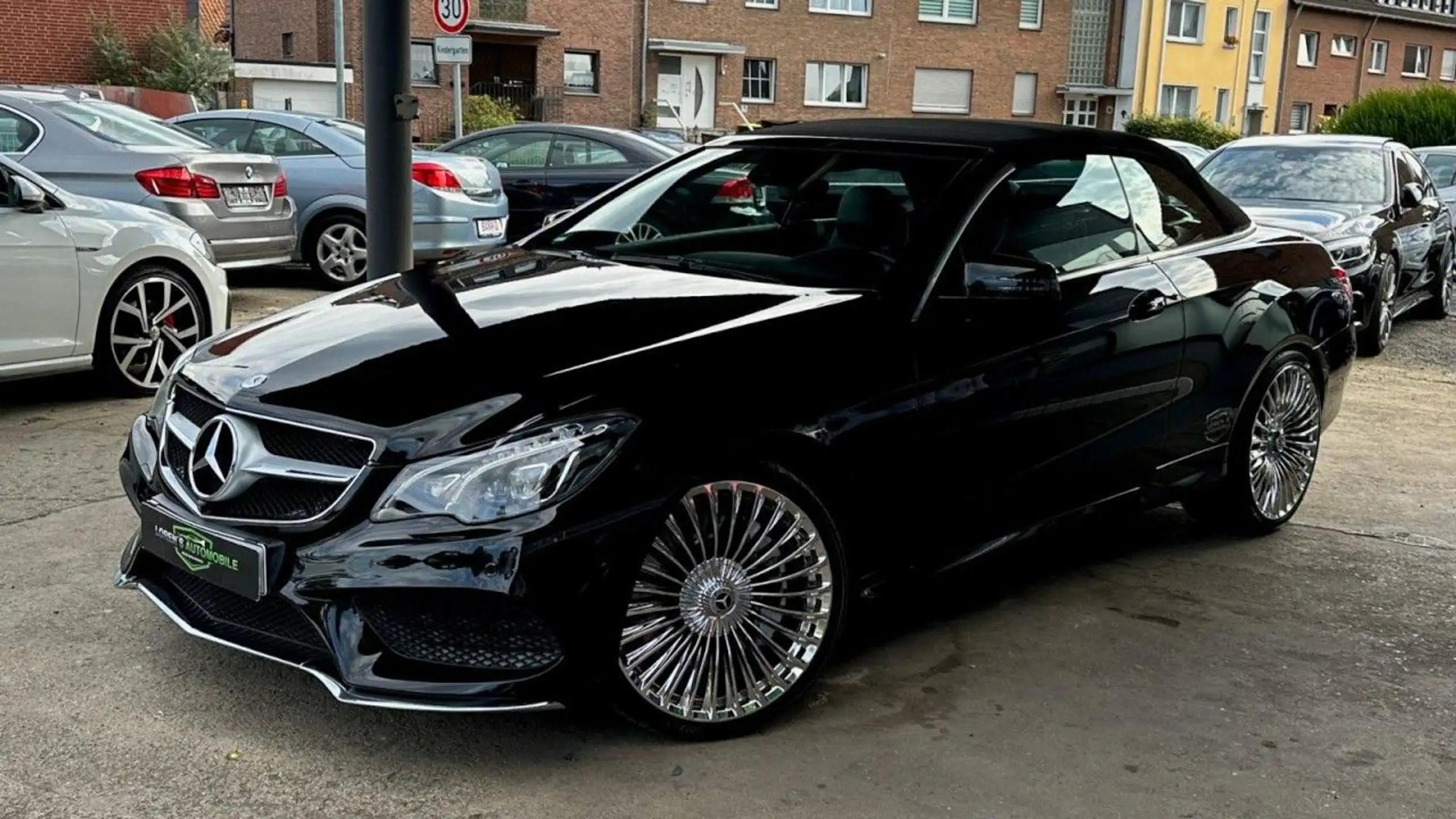 Mercedes-Benz - E 500