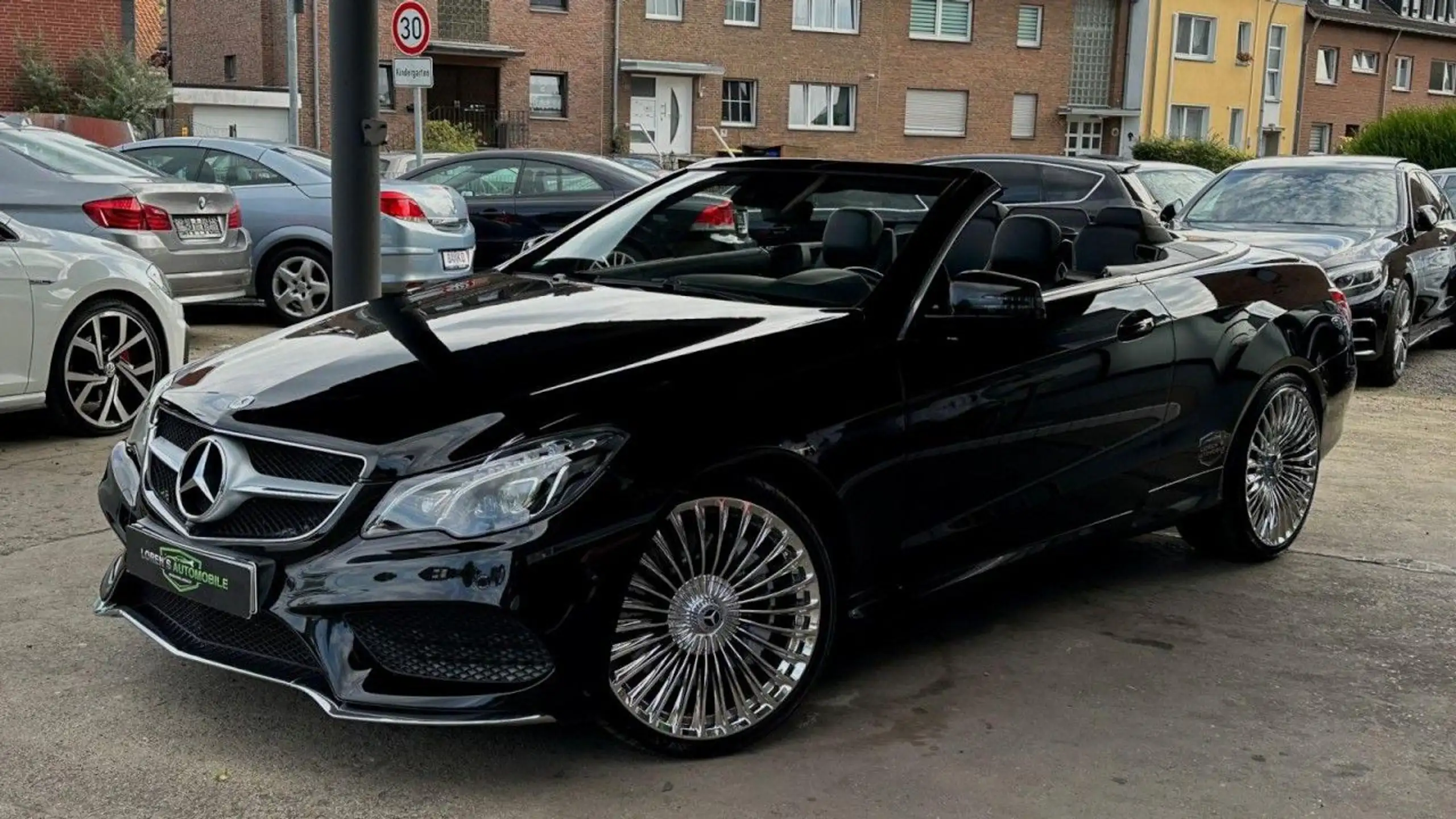 Mercedes-Benz - E 500