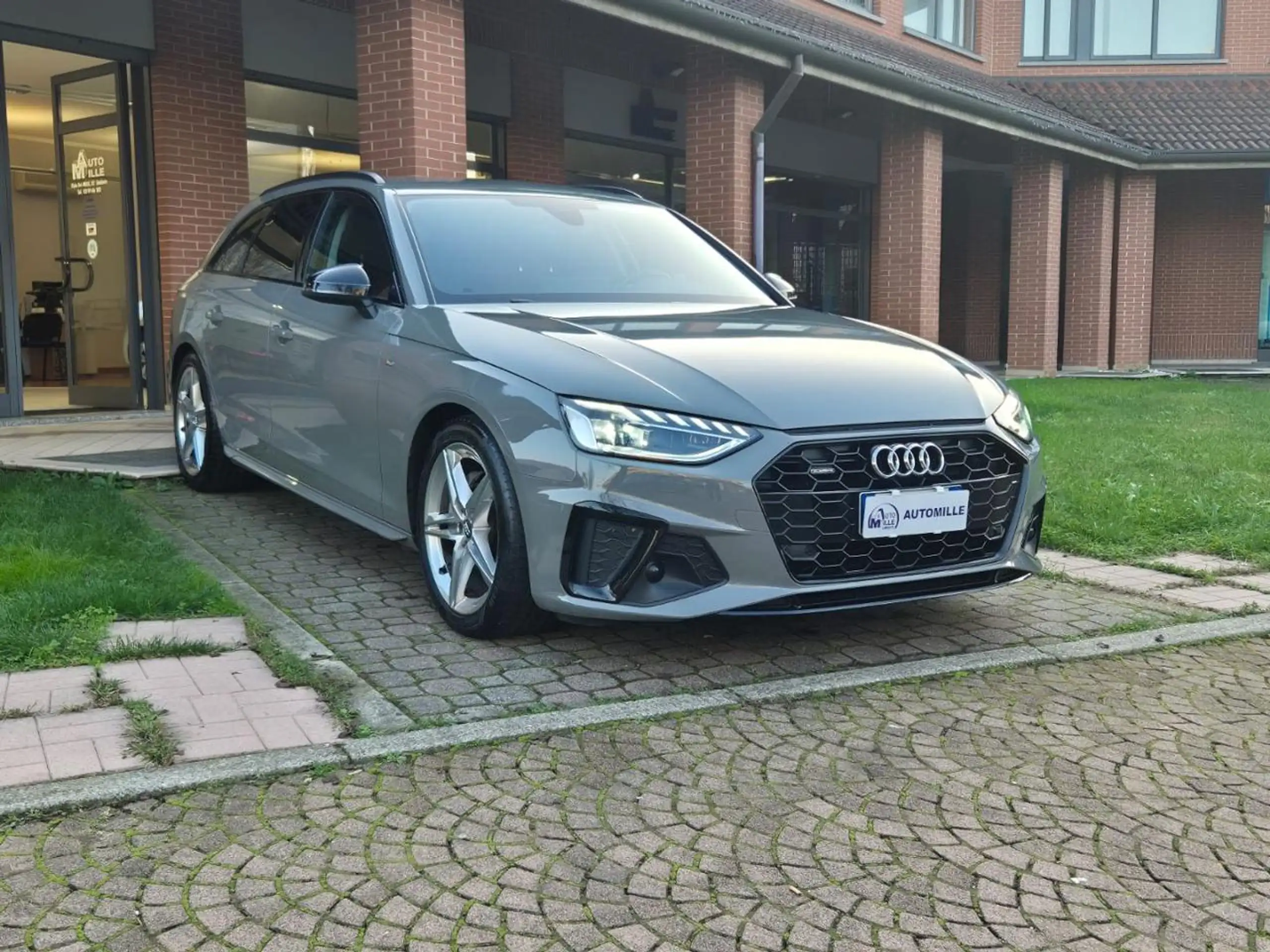 Audi A4 2021